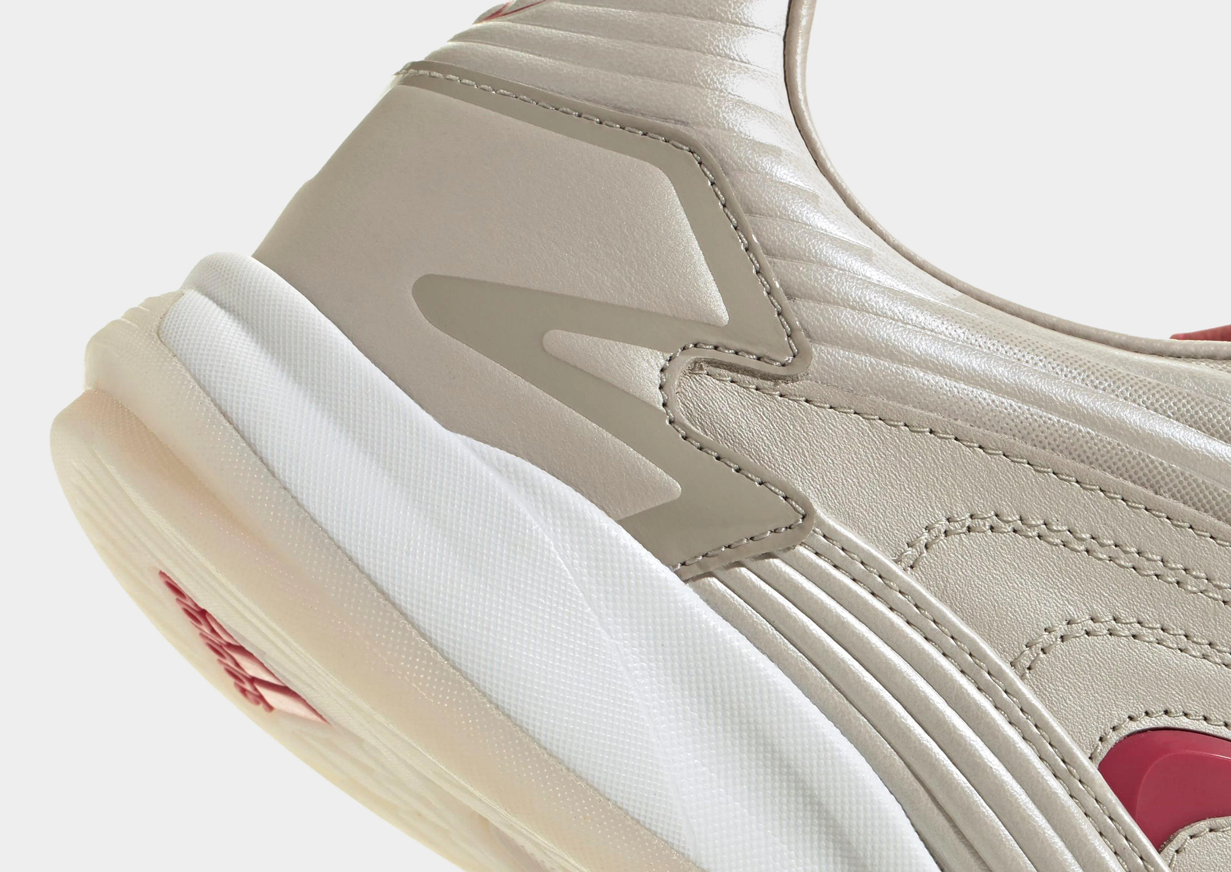 Predator Sala Flexible Material Textured Pattern