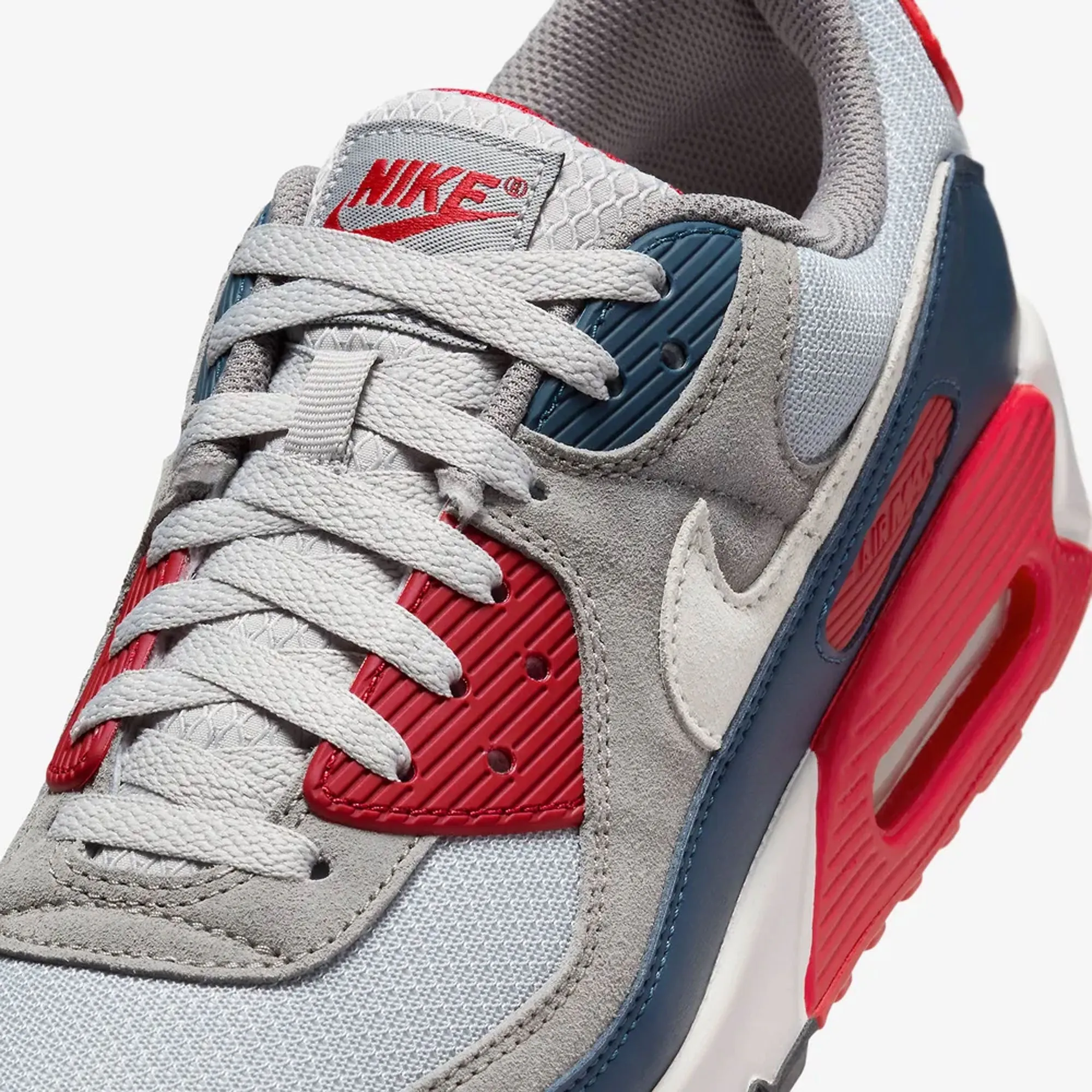 NIKE | AIR MAX 90 { LT SMOKE GREY/PHANTOM-ARMORY NAVY Weekend Walks Eco Materials