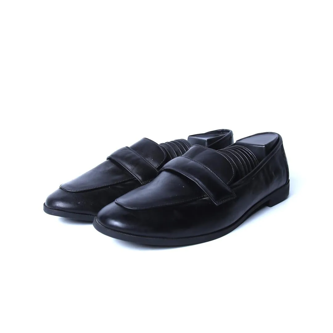 Active Steps Logo Bold PRIMARK .