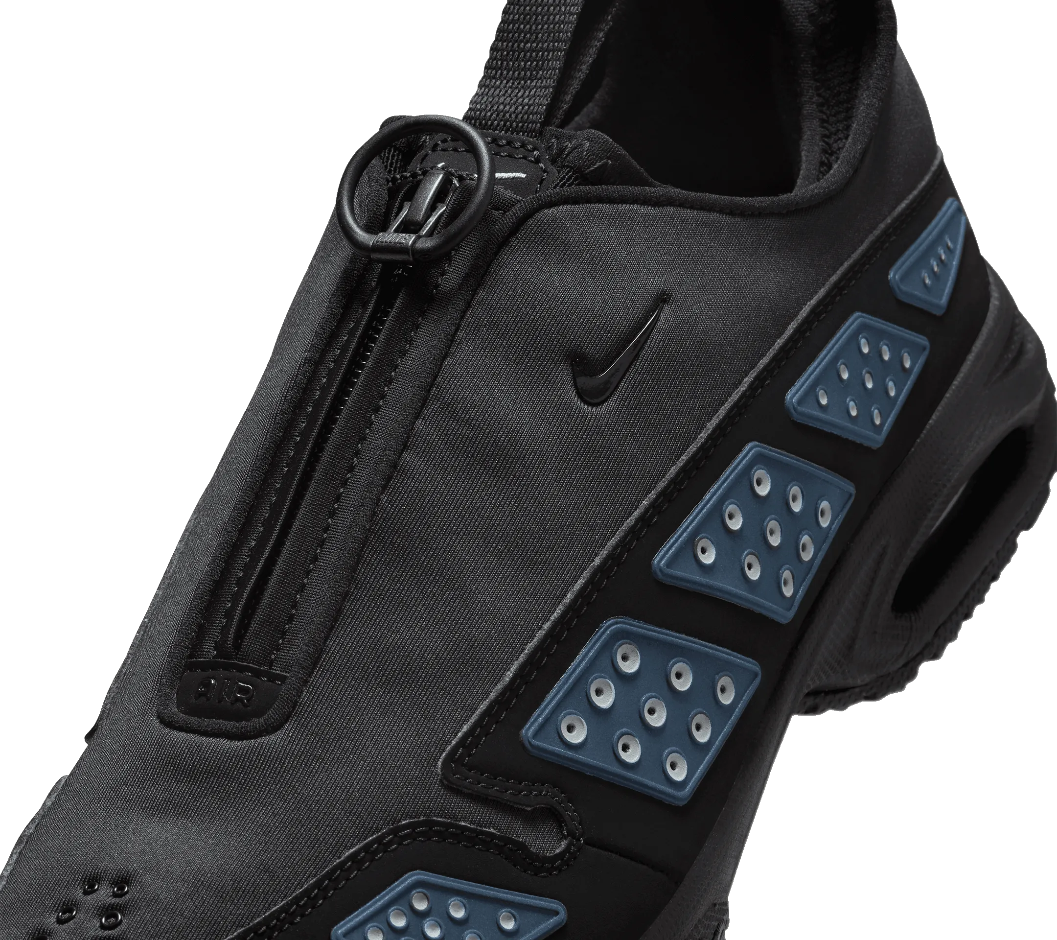 Sporty lining All-around cushioning W Nike Air Max SNDR "Black & Silver"