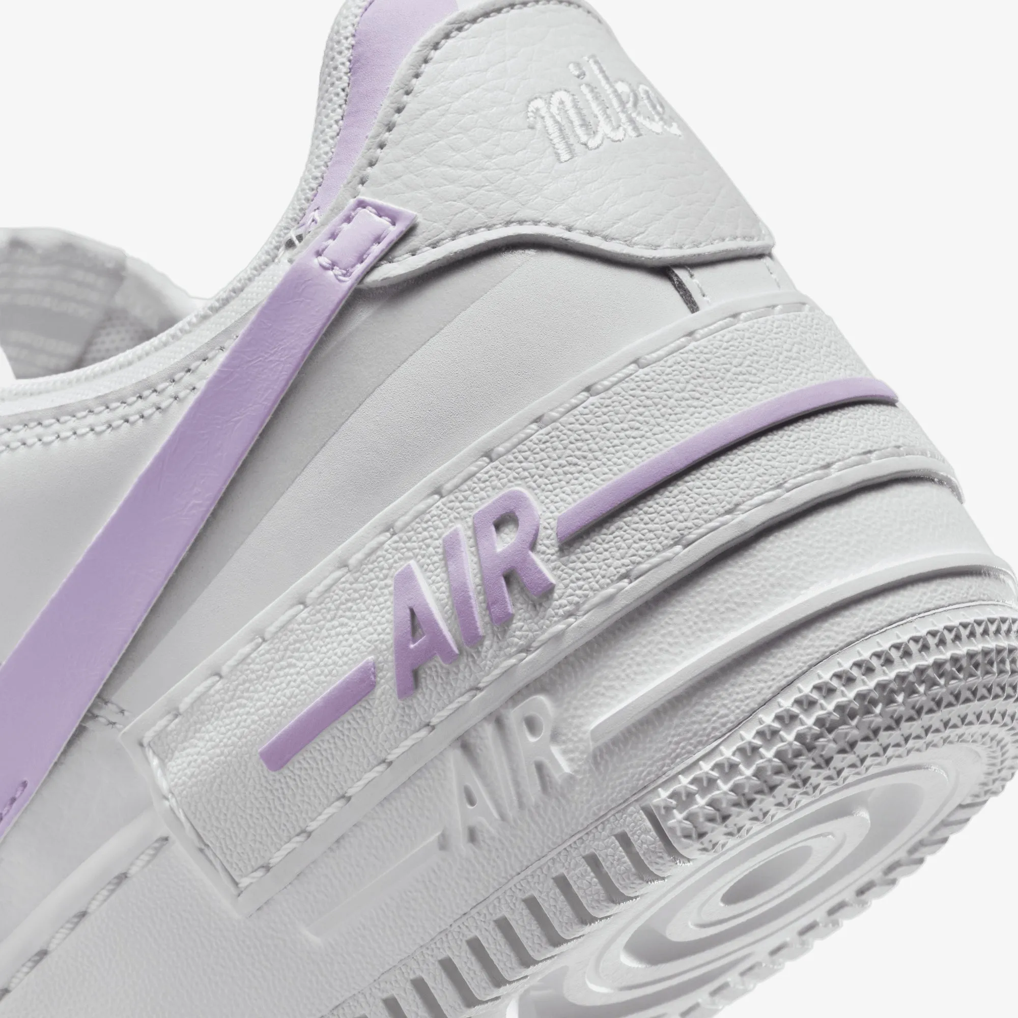 Flat Surface NIKE | AIR FORCE 1 SHADOW { WHITE/LILAC BLOOM-PHOTON DUST-WHITE