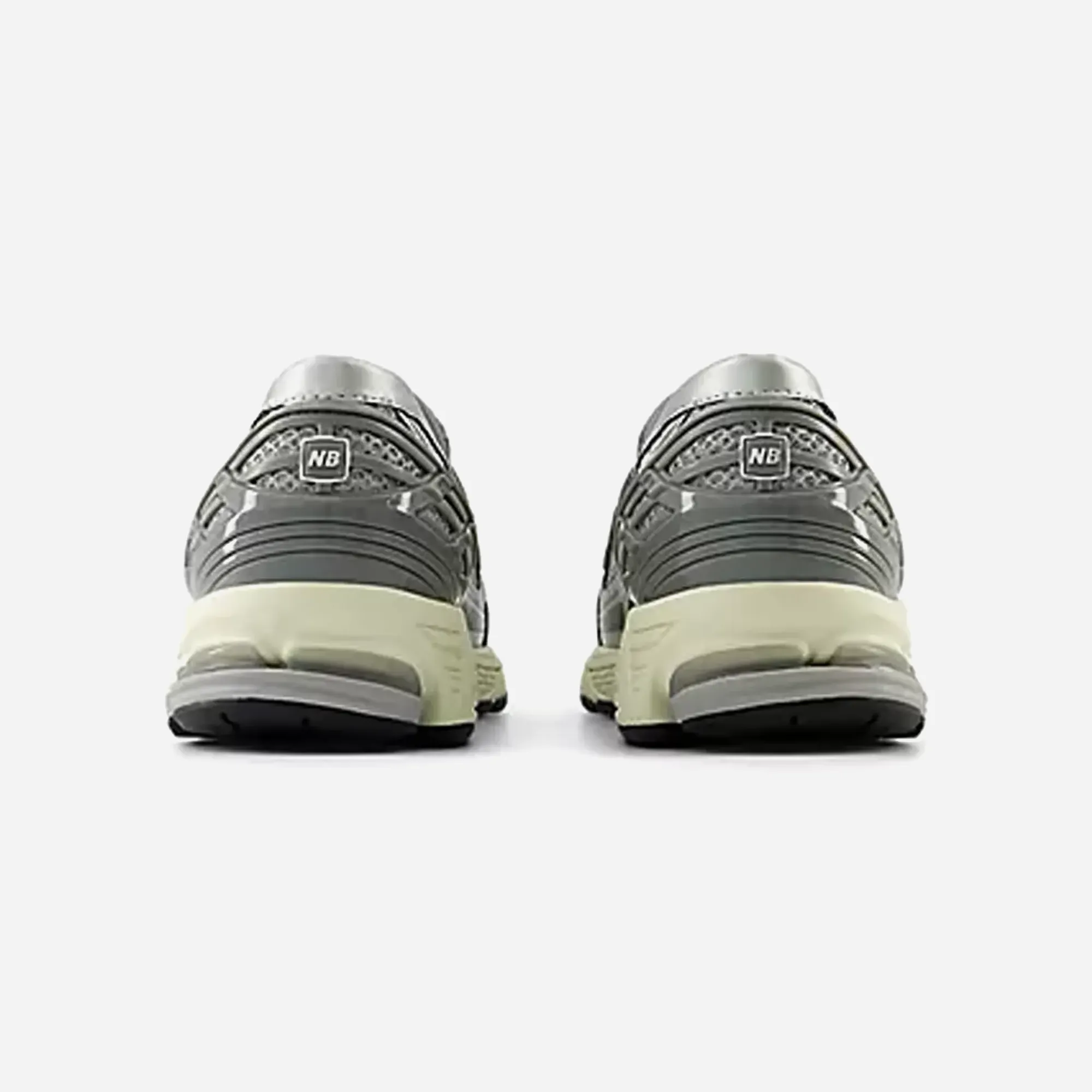 New Balance 1906L Metallic Silver concrete shoes