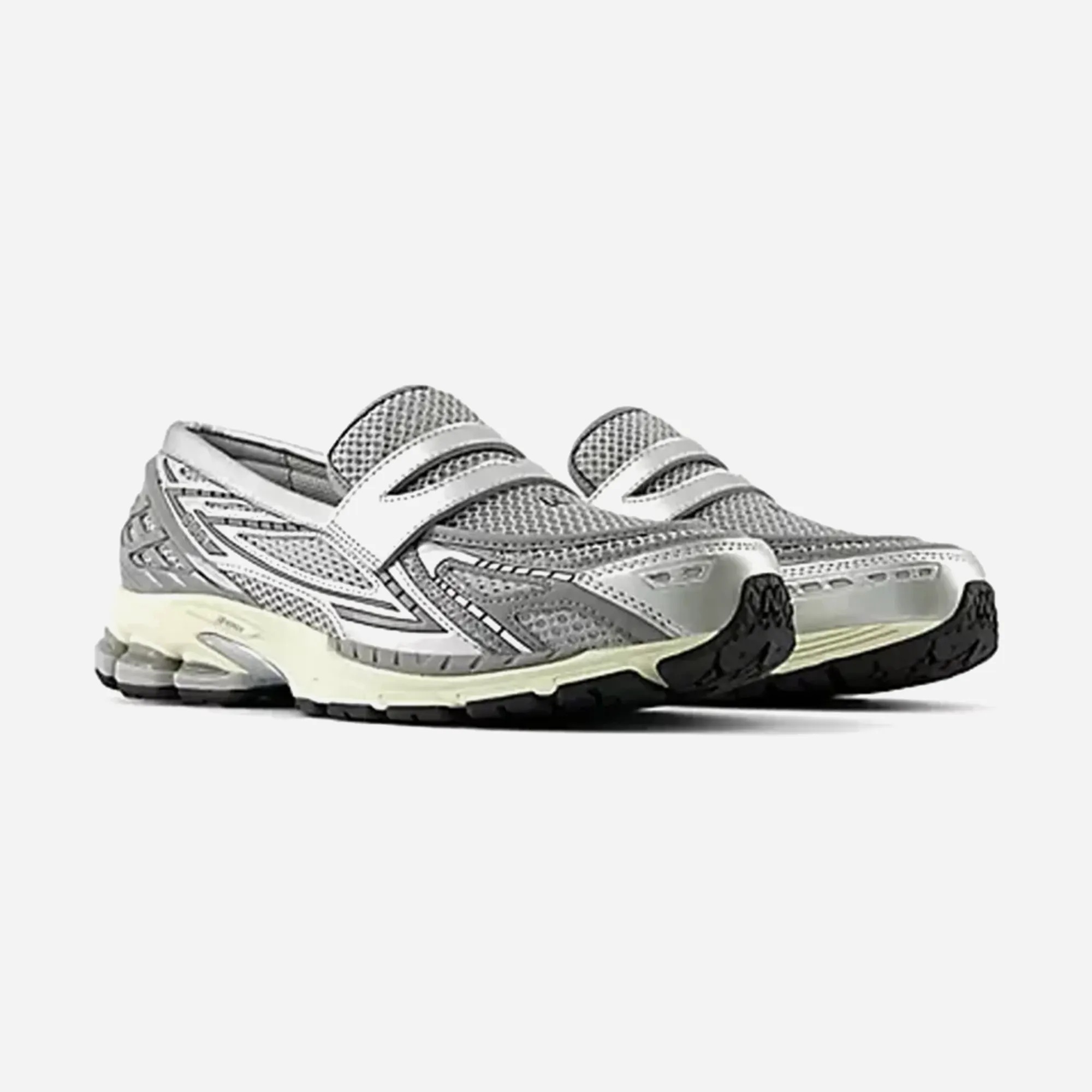 New Balance 1906L Metallic Silver Medium fit selection SlipOn