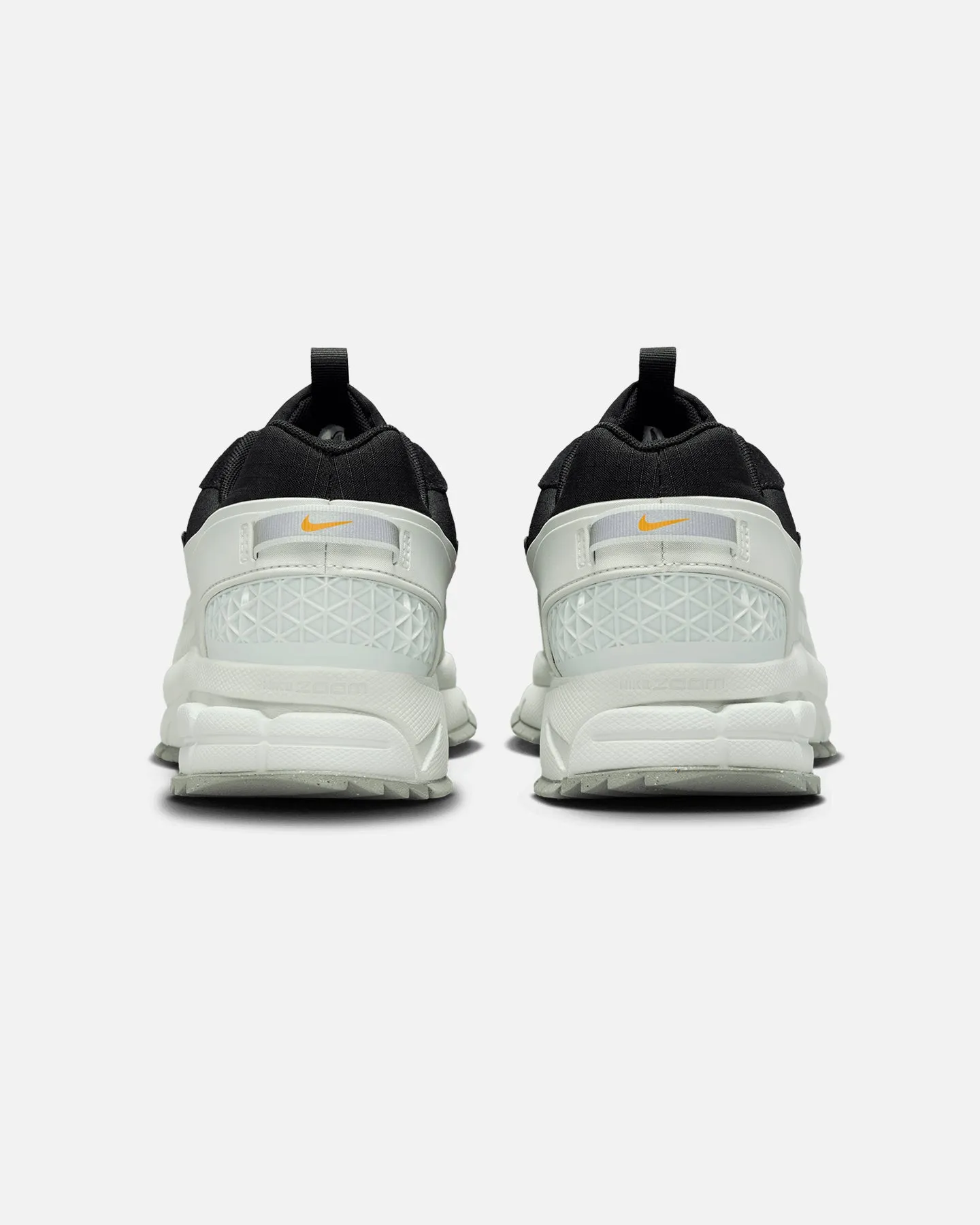 Toe box Quick Motion Nike Zoom Vomero Roam Black/Black