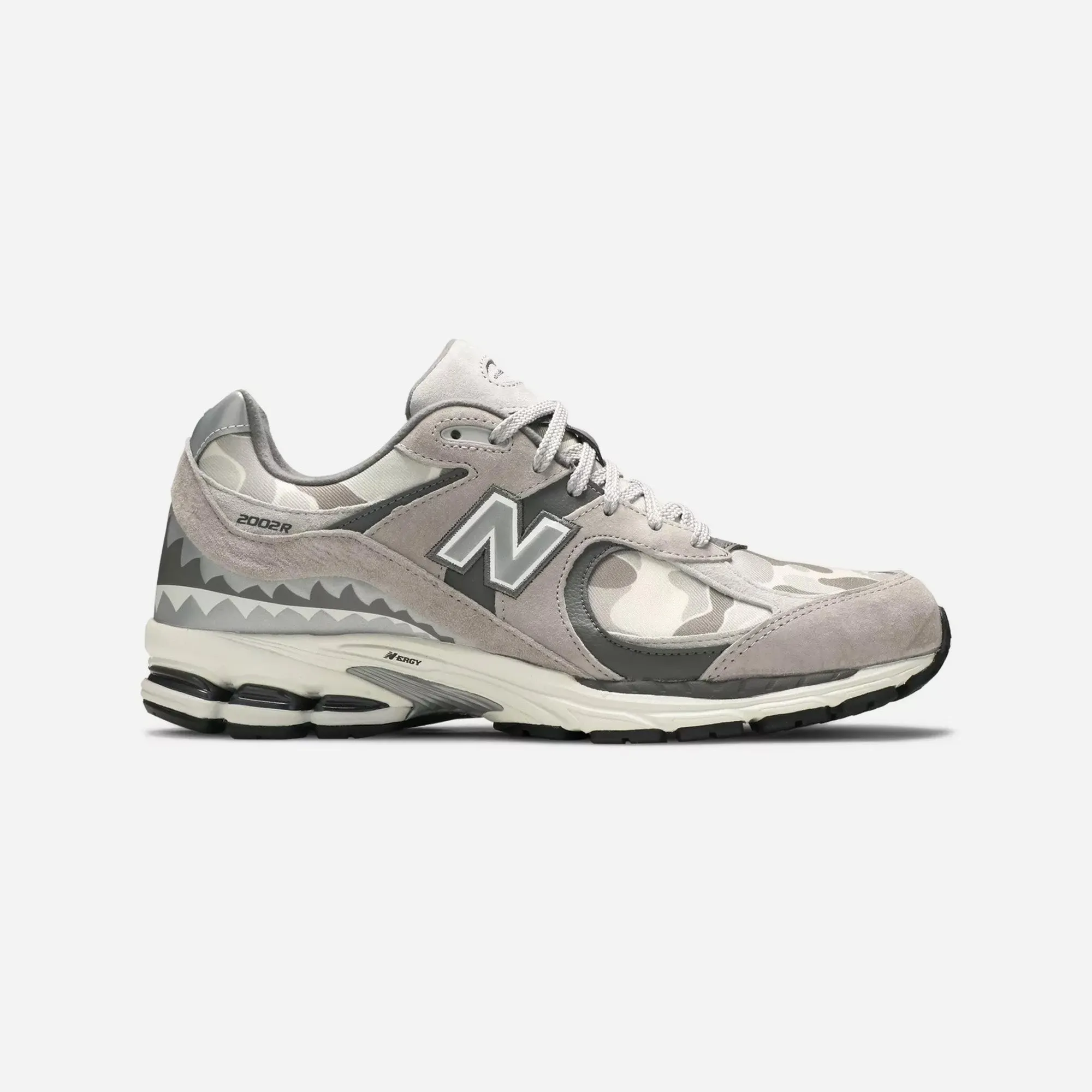 Speed - running New Balance 2002R Protection Pack Bape Apes Together Strong Grey
