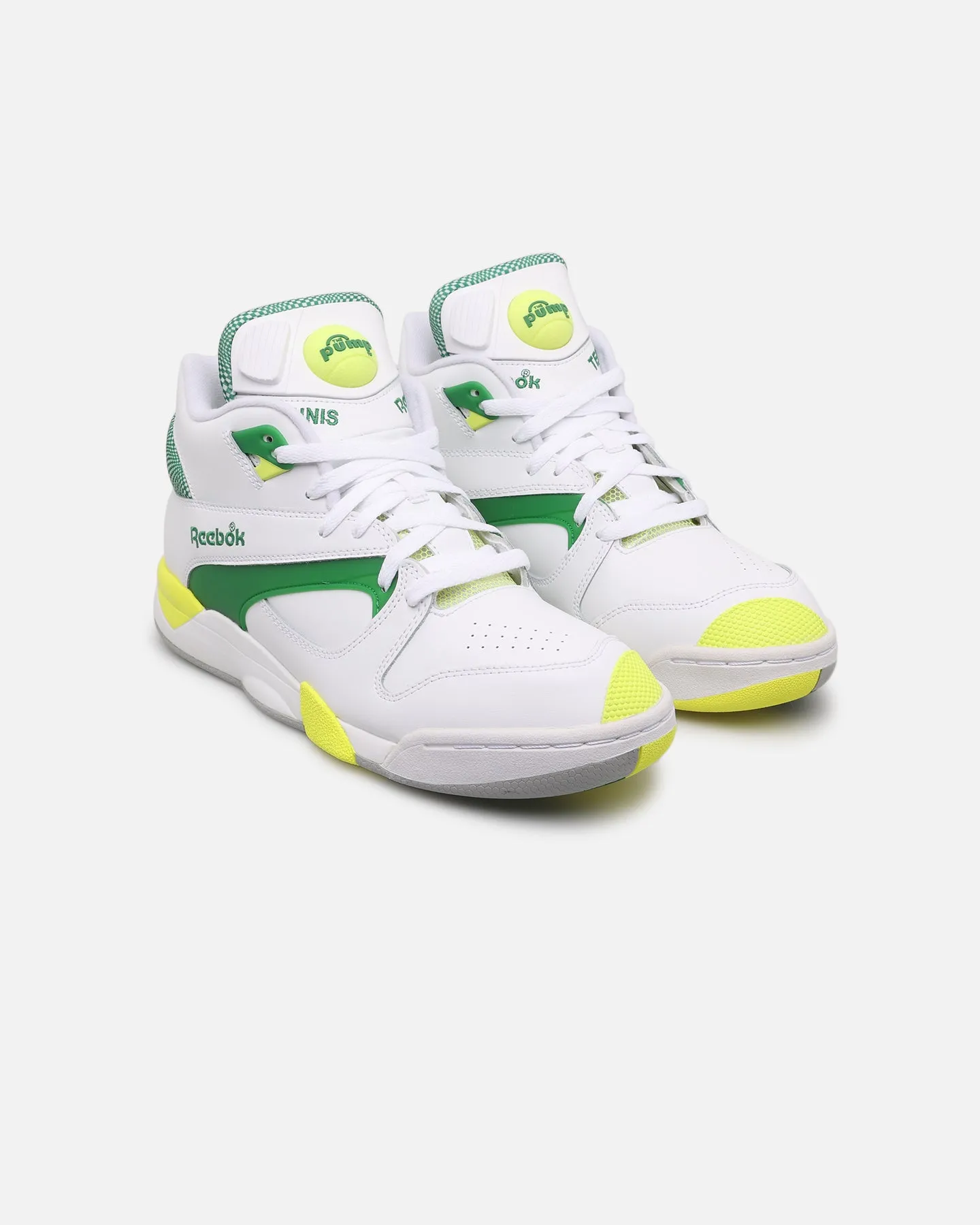 Comfort Benefit Ultra Light Frame Reebok Court Victory Pump White/Green