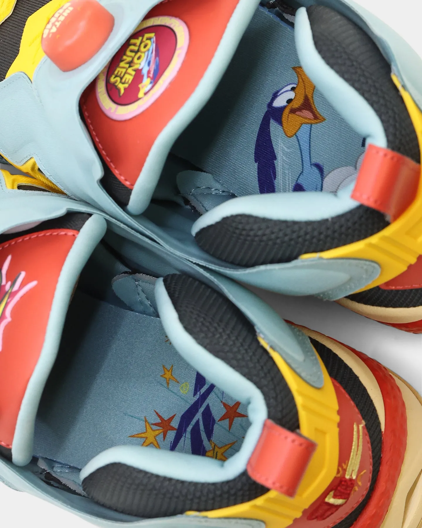 Reebok Reebok X Looney Toons Instapump Fury 95 Whisper Teal/Rhodonite/Always Yellow Foam Lining Trail Running