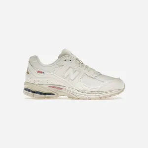 New Balance 2002R Protection Pack Sea Salt multi - directional traction Breathable Construction