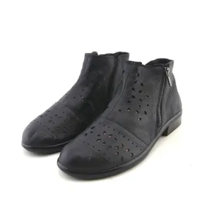 NAOT  AURA MATAGI Practical Look