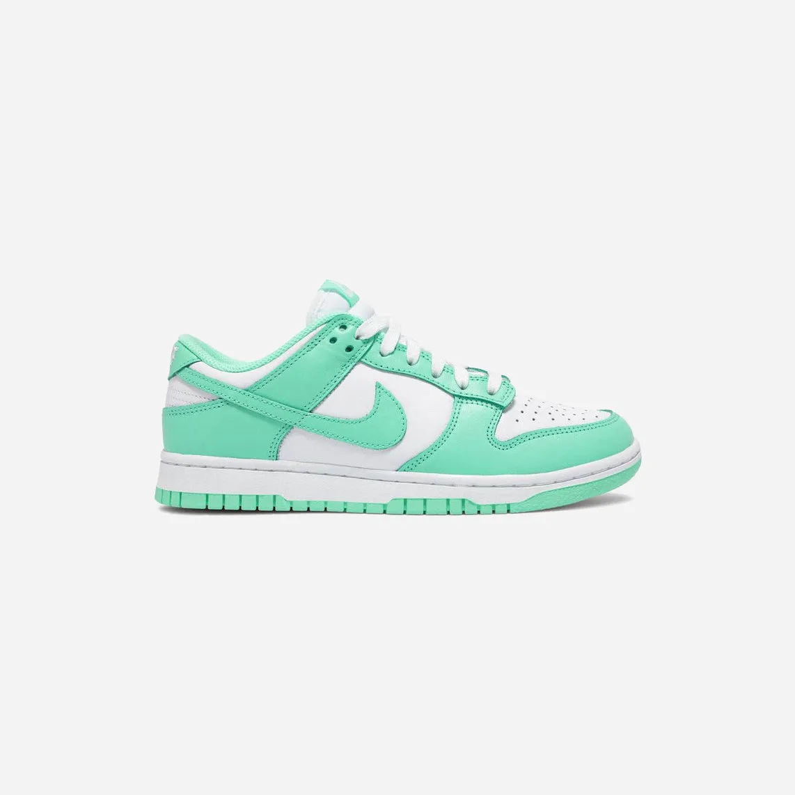 Hydrophobic Materials Nike Dunk Low Green Glow WMNS