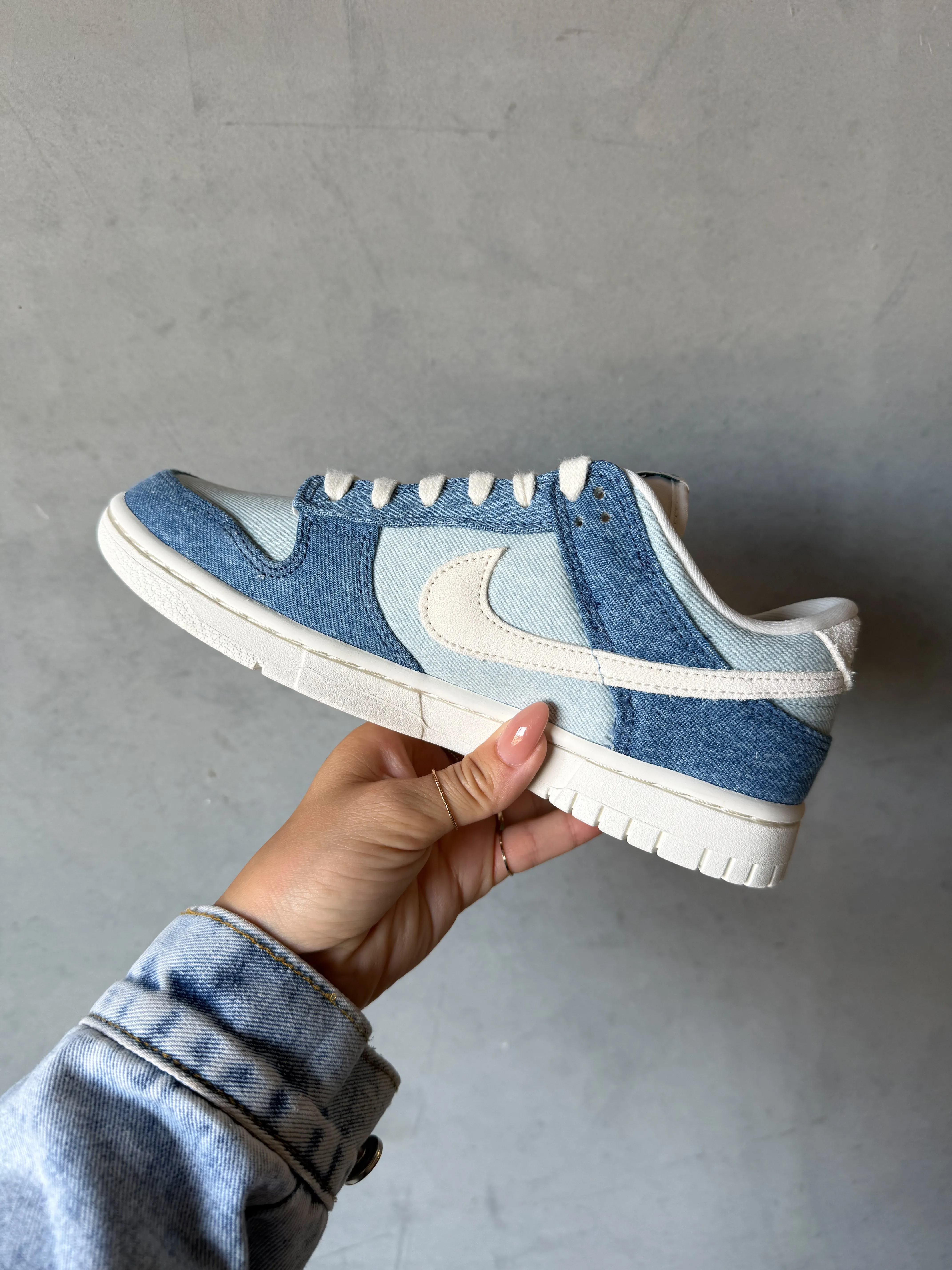 Road Fit Special Edition Denim Swarovski Womens Nike Dunk Shoes