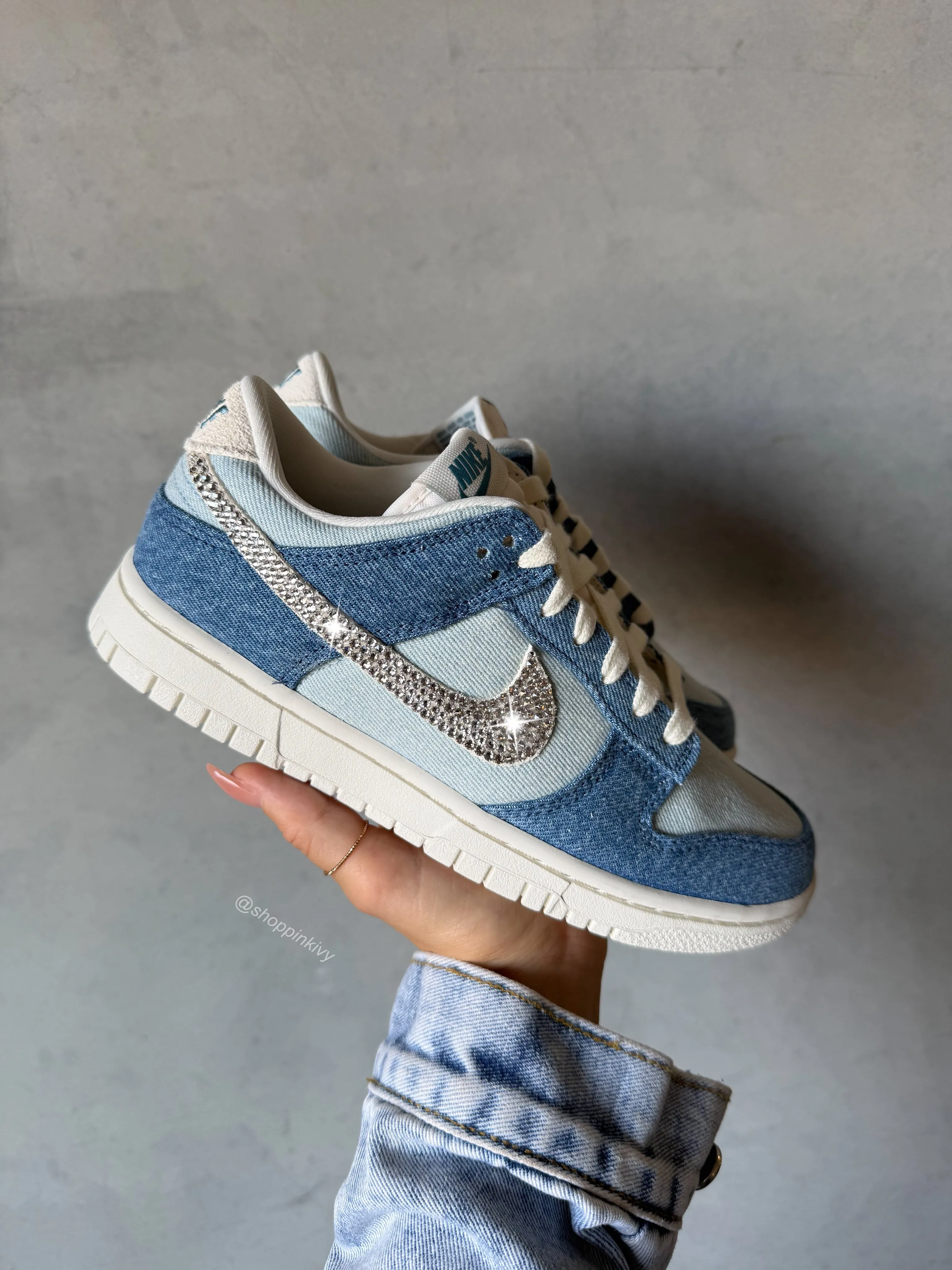Street Mode Heel Support Special Edition Denim Swarovski Womens Nike Dunk Shoes