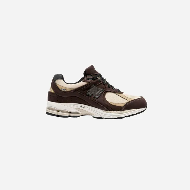 Blood circulation NEW BALANCE 2002R GORE-TEX 'BLACK COFFEE'