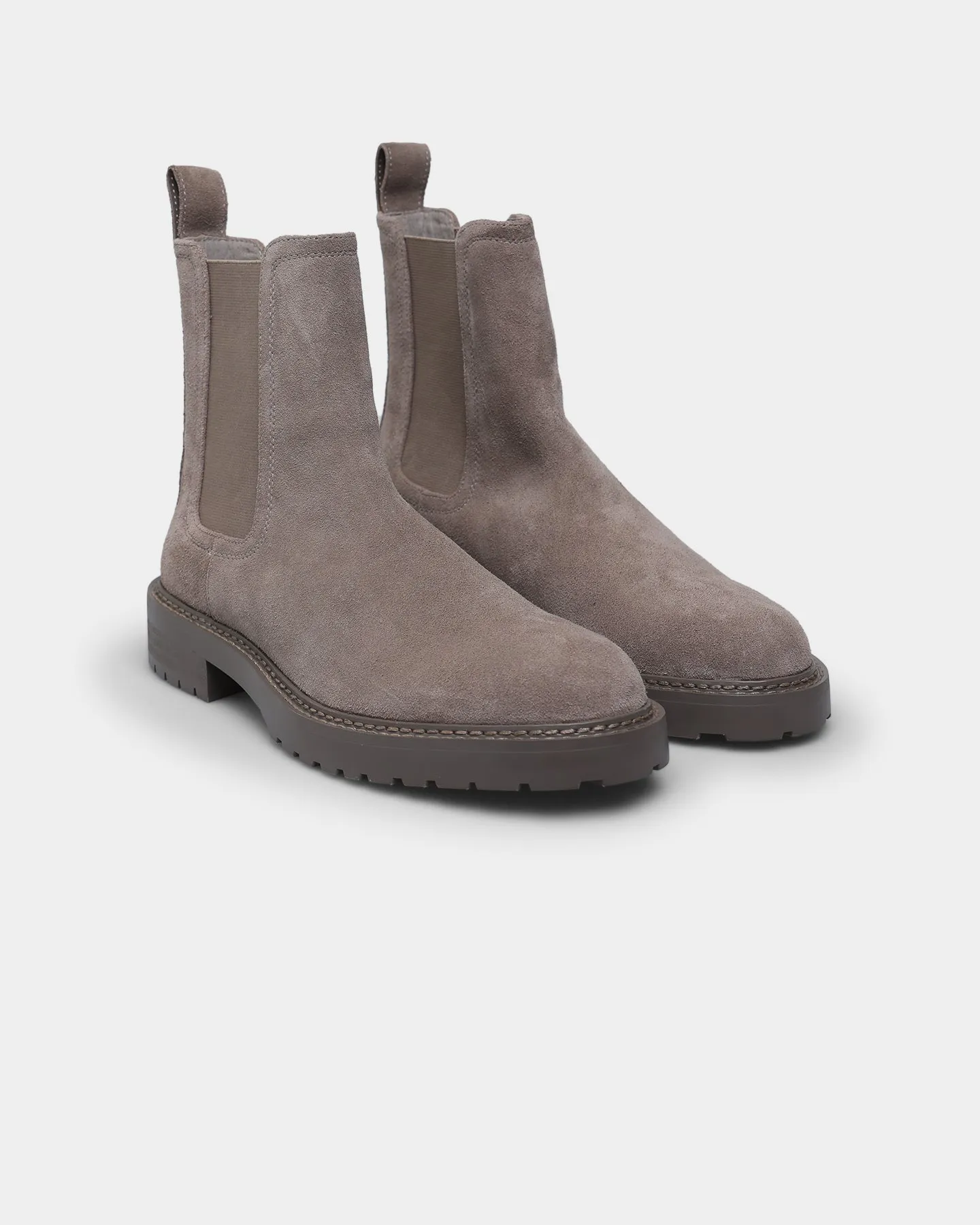 Breath Fresh Sweat Resistant Comfort Seekers Saint Morta Chunky Chelsea Boot Taupe
