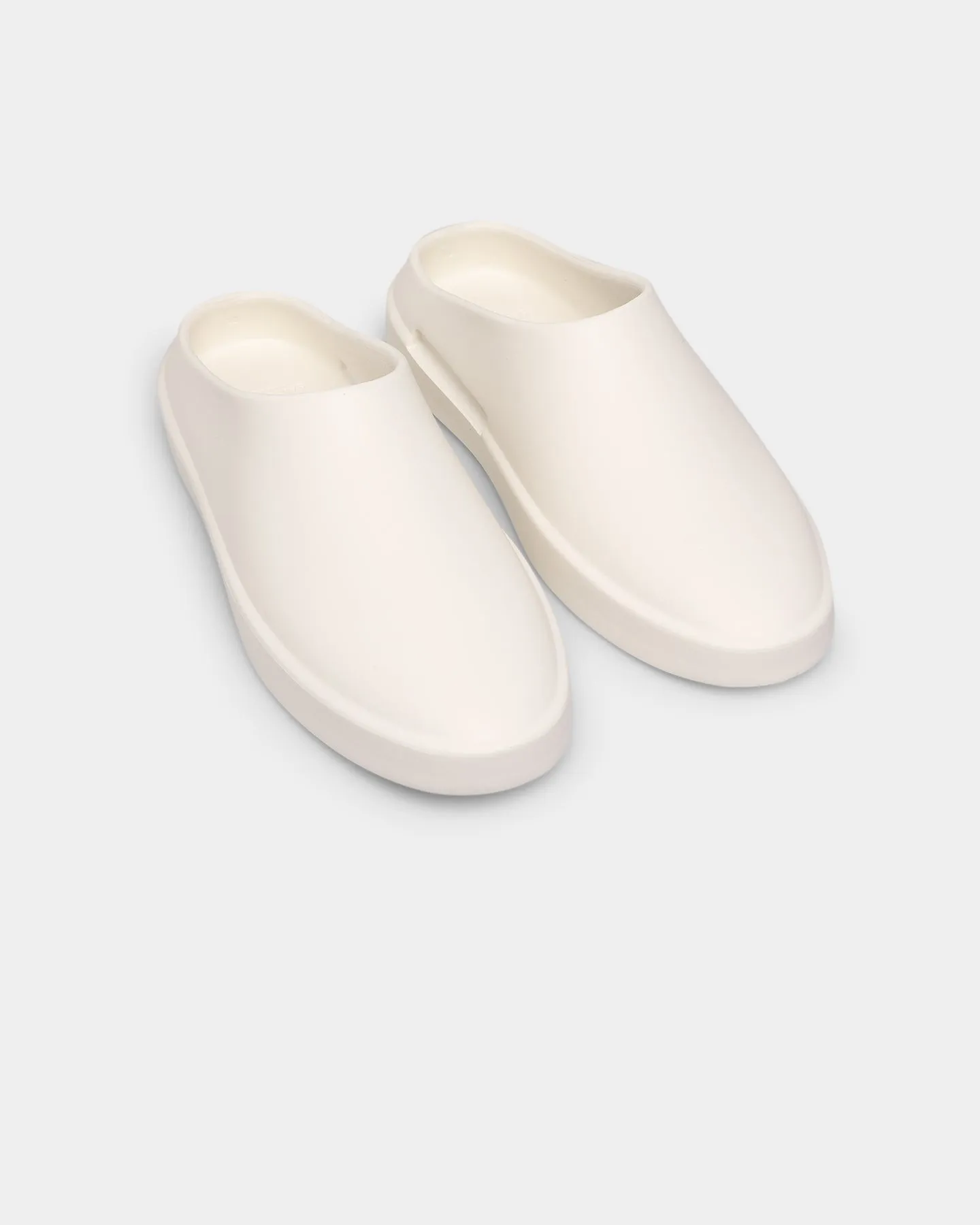 Saint Morta Flow Slides Ivory Valley Run Cushioned heel