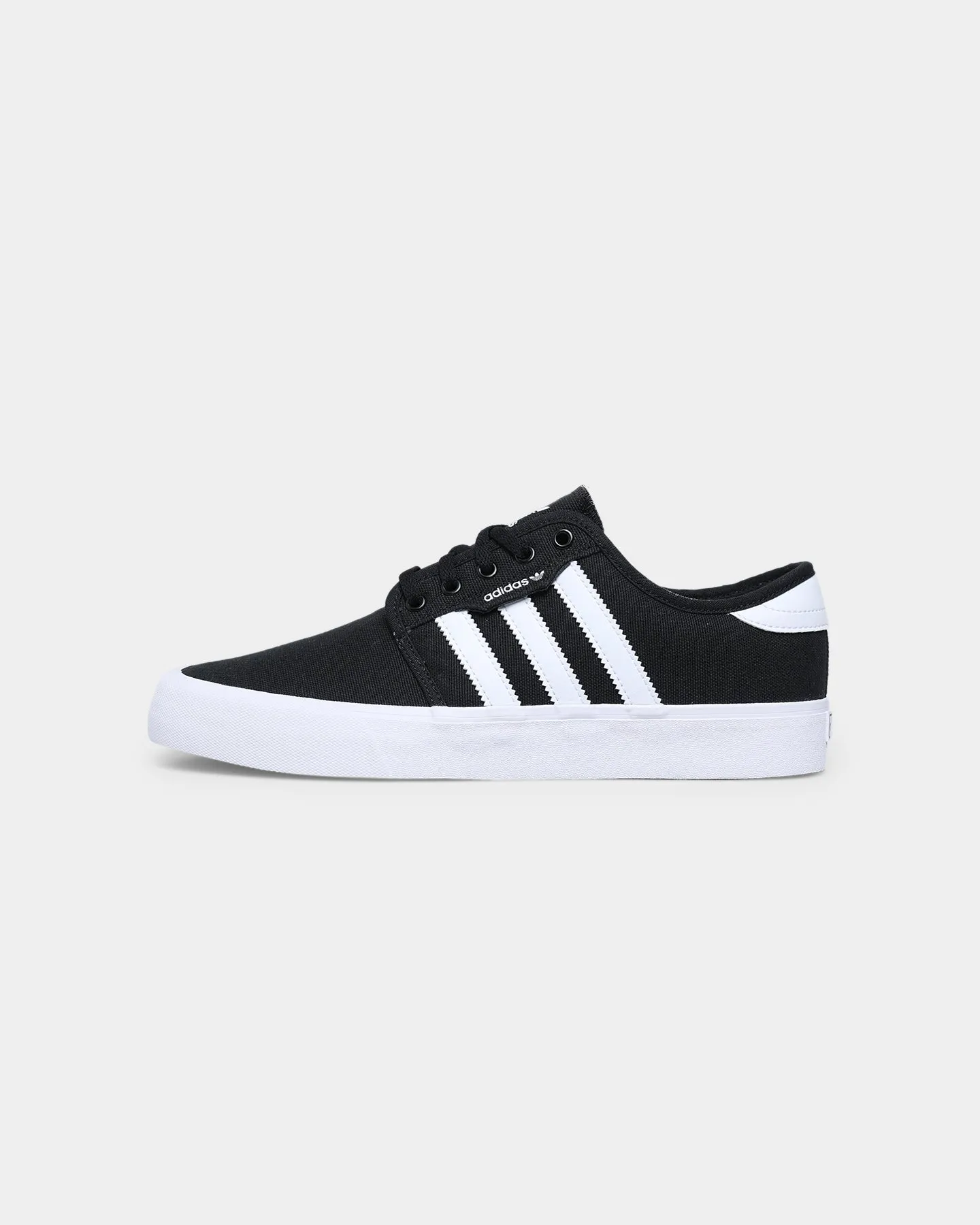 Adidas Seeley XT Core Black/Cloud White/Cloud White Firm Ground Cliff Edge