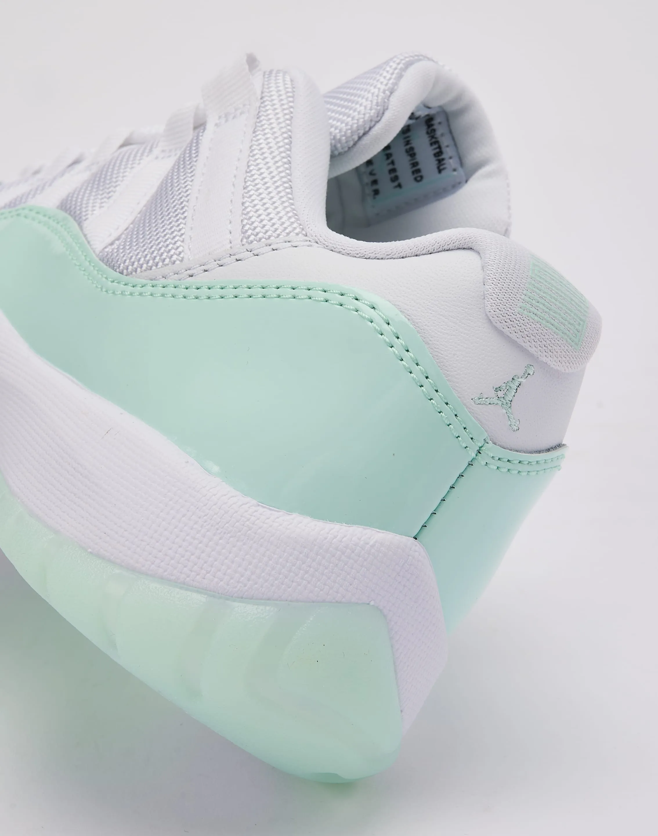 Jordan Air Jordan 11 Retro Low 'Igloo' Tension Balanced Lacing Pebax Technology