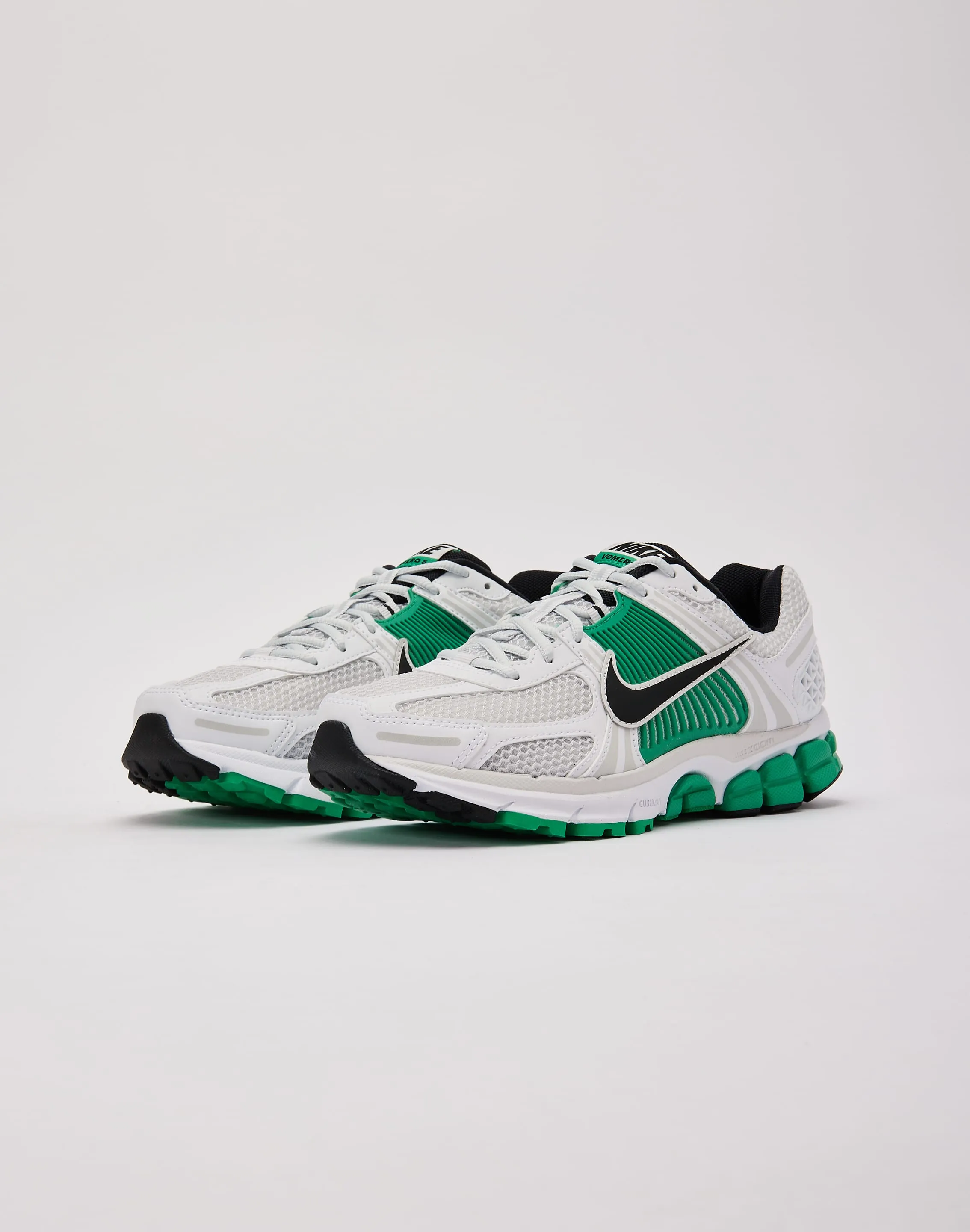 competitive running shoe function Nike Zoom Vomero 5