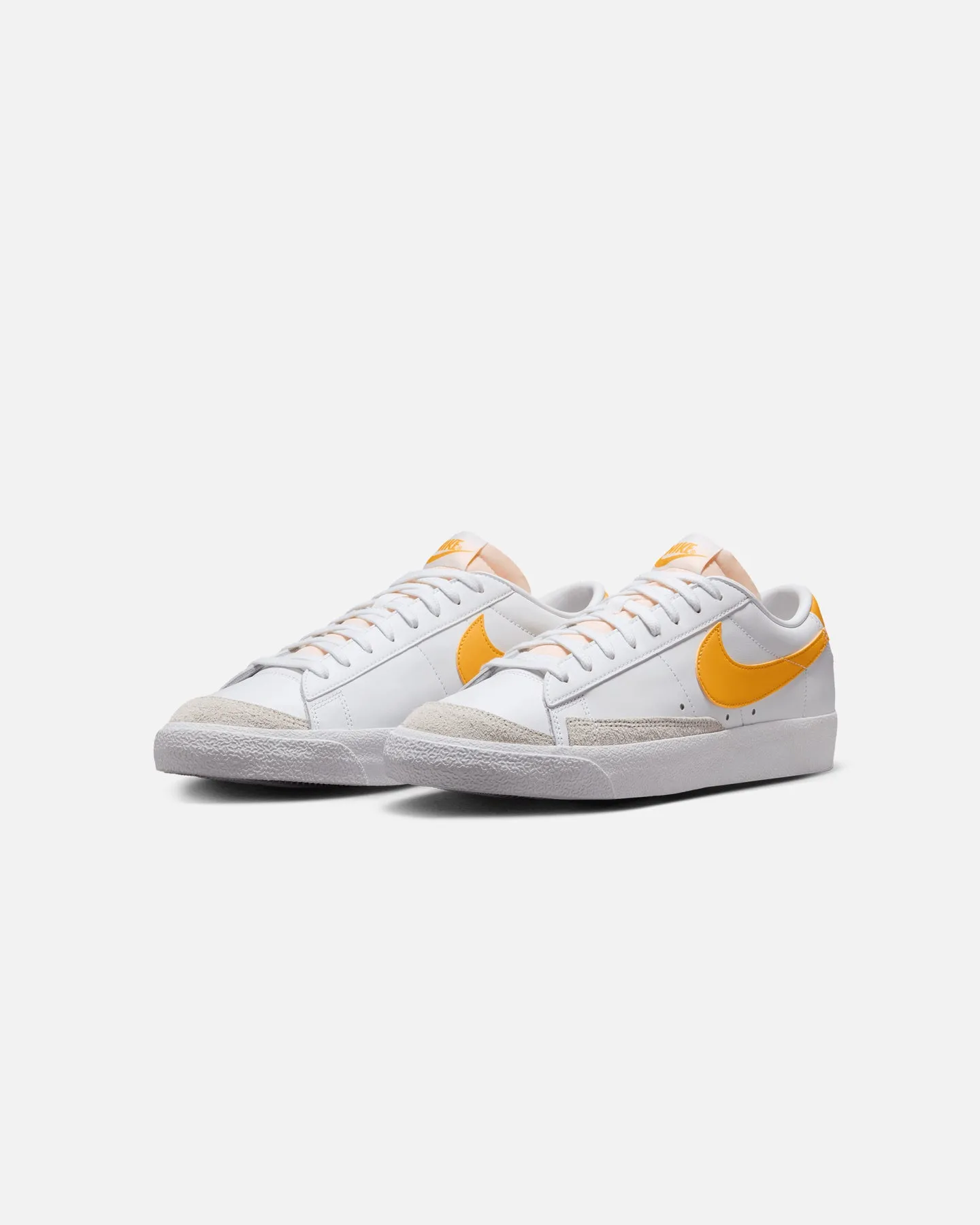 Lake Step Nike Blazer Low '77 Vintage White/University Gold