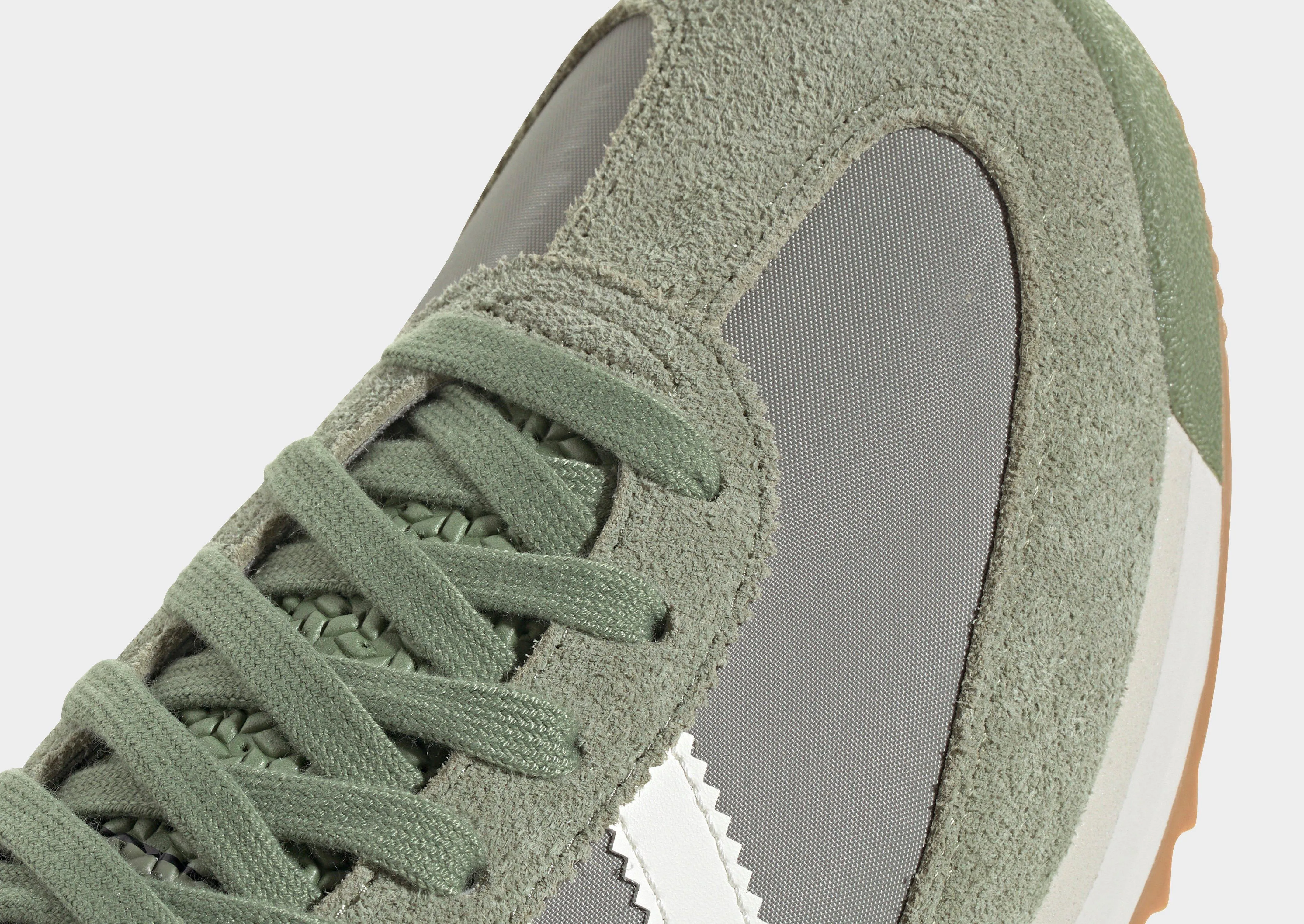 Stain Resistant Grip Control SL 72