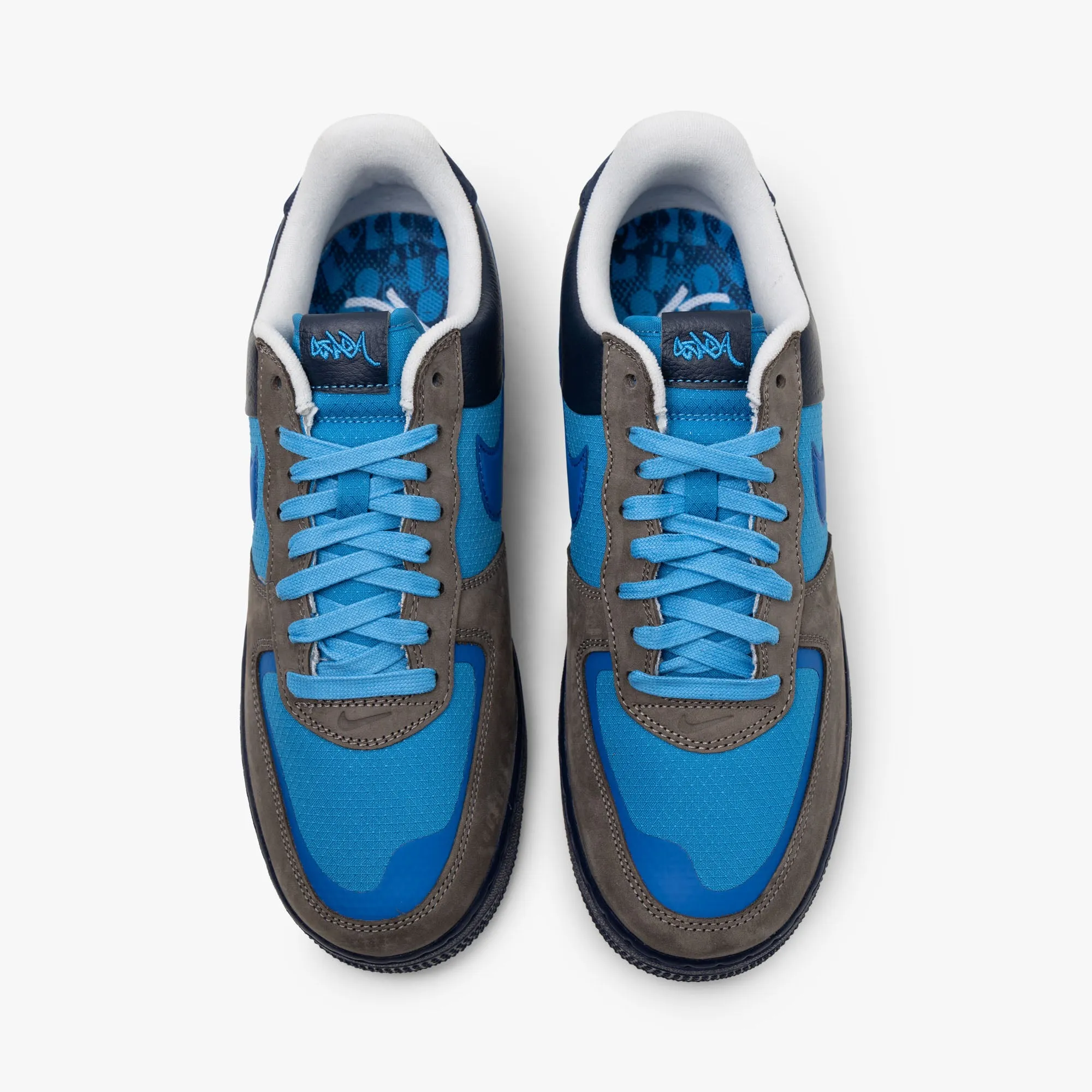 Easy Lifestyle Nike x Stash Air Force 1 Low SP / Soft Grey / Varsity Royal