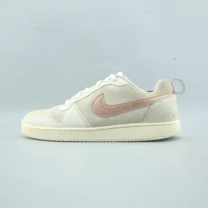 NIKE COURT BROUGH LOW PRM Petal Path Soft Material