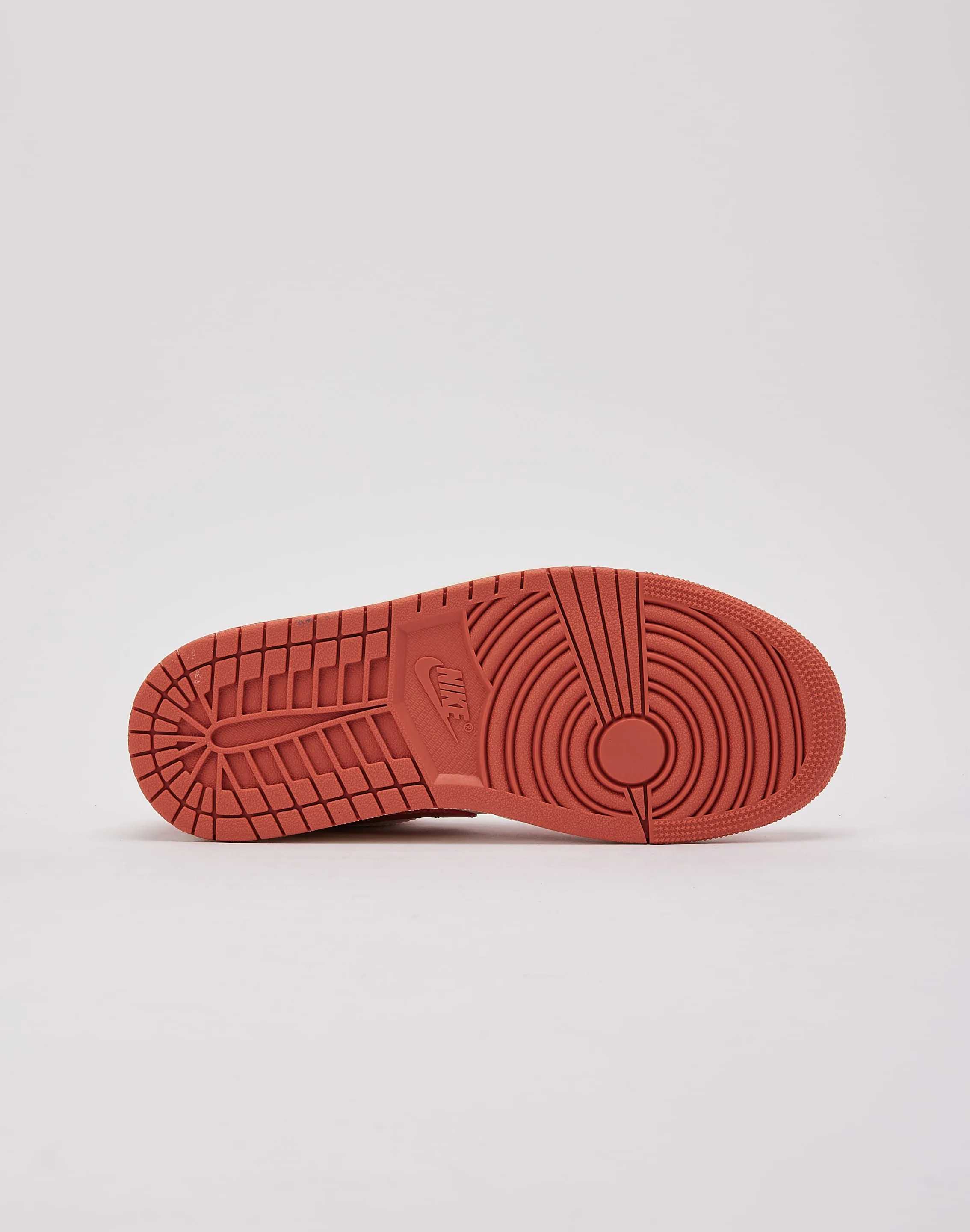 Jordan Air Jordan 1 Low Adjustable Cushioning