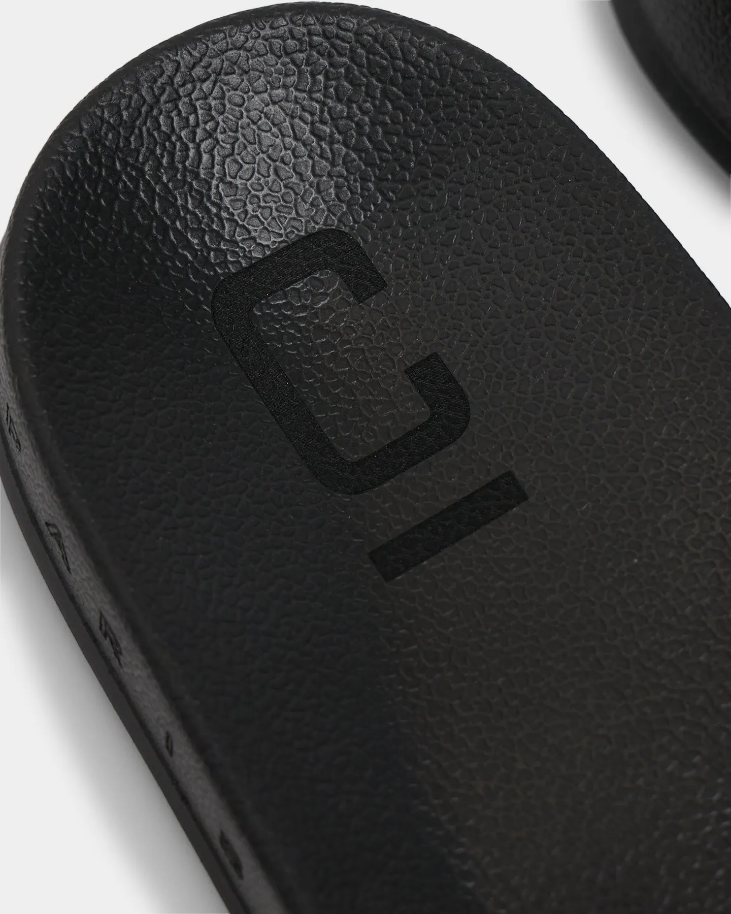 Carr?? Simplicit?? Classique Slides Black/White Cushioned Base Work Commute