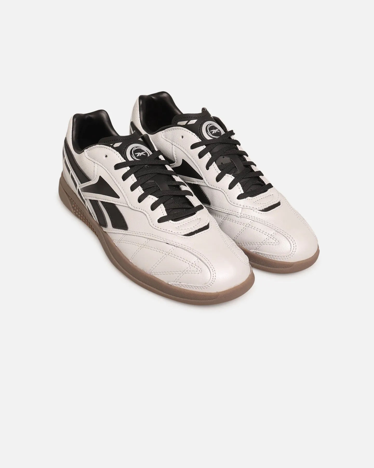 Quick Outing Neutral Stance Support Reebok Hammer Street Cream