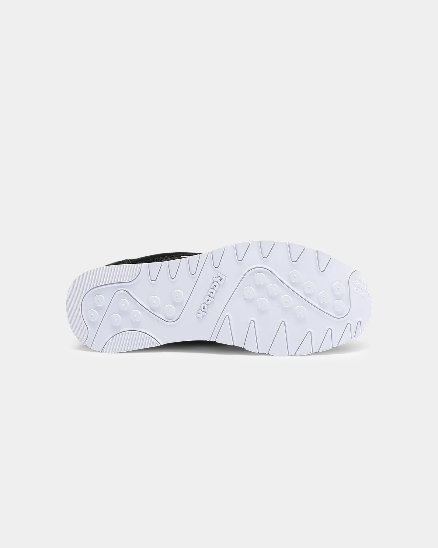 Reebok CL Nylon Black/Black/White Wild Trek Wet Land