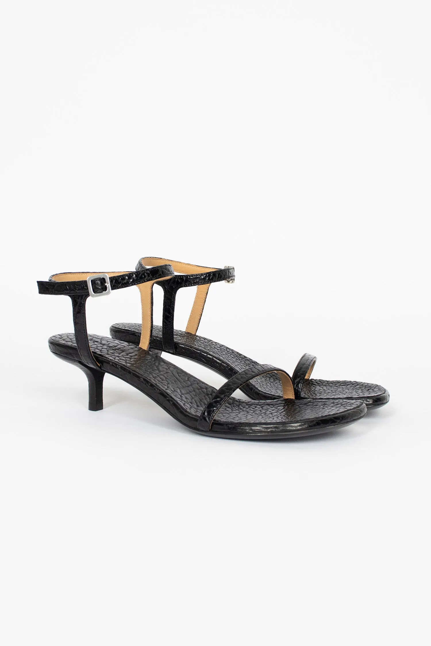 Firm Lock Ventilated Sottiletta Heeled Sandal Black