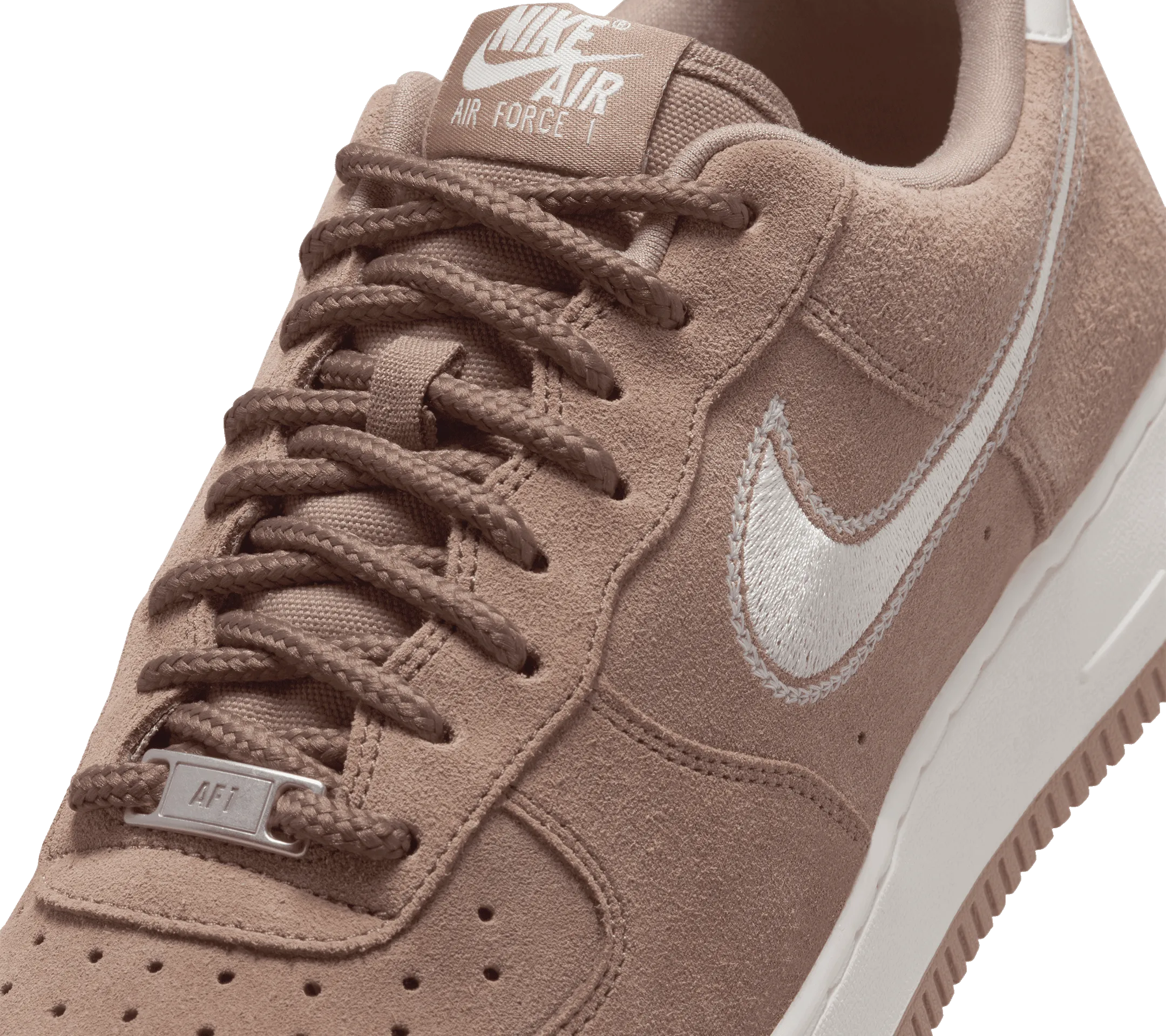 Cold Safe Nike Air Force 1 '07 LV8