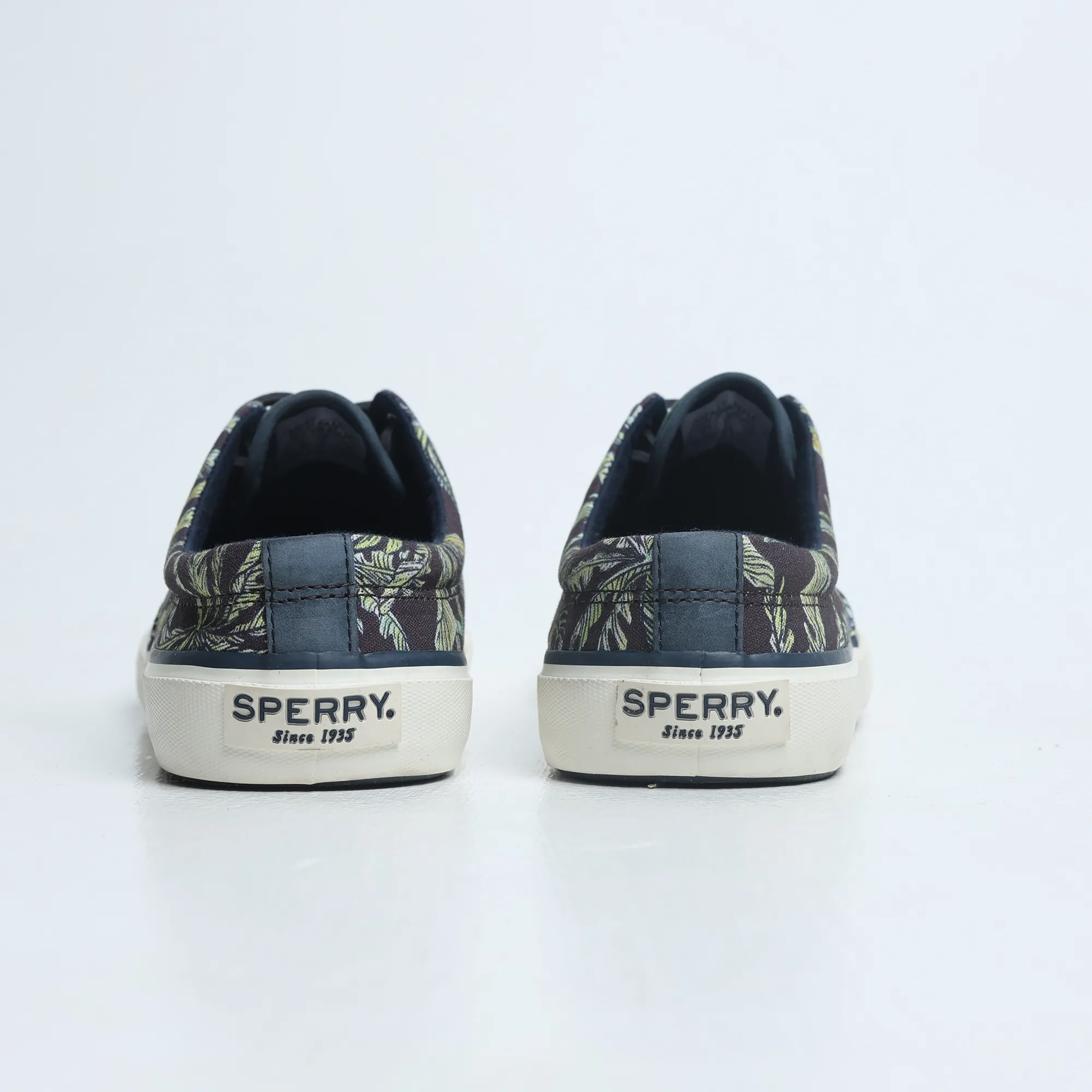 Night Jog Daily Outfit Sperry - Men's SeaCycled? Striper II Palm Sneaker - Black
