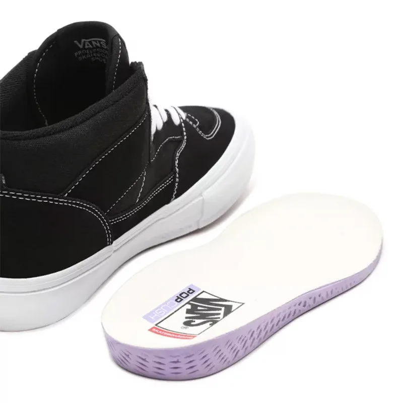 Vans - Skate Half Cab (Black/White) Skater Motion Fit Performance Skate Fit