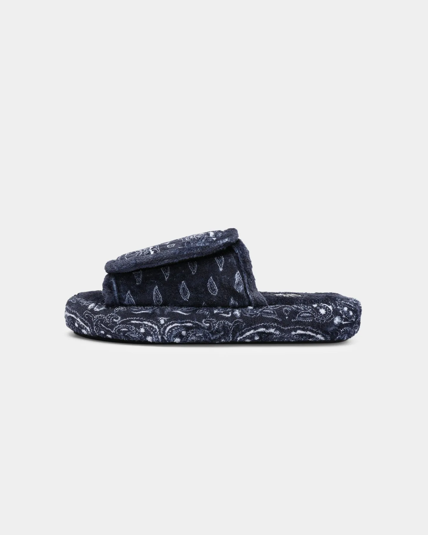 Goat Crew Velcro Paisley Bandana Slipper Navy/White Leather Touch All Time