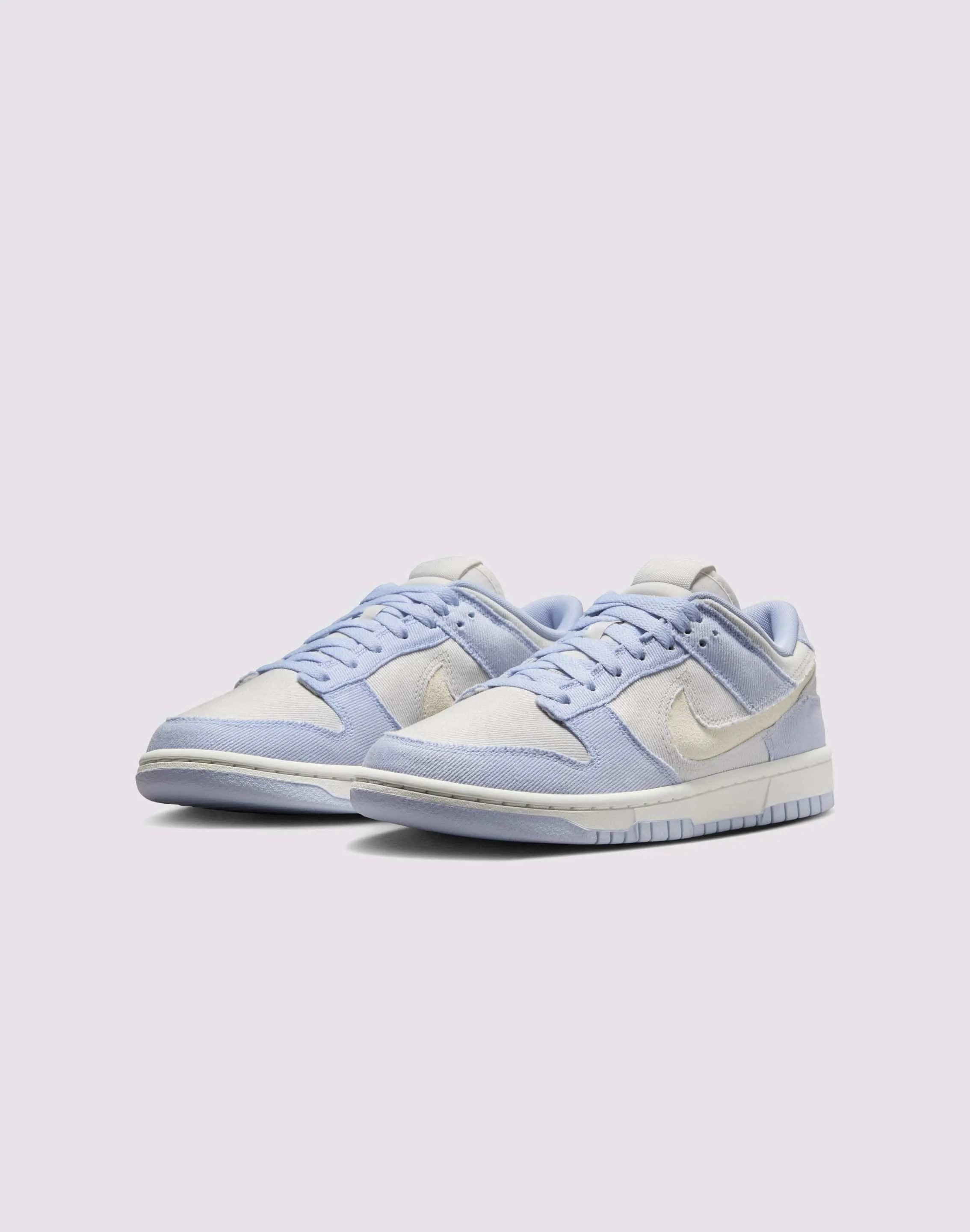 Nike Dunk Low &nbsp;"Ghost/Summit White/Platinum Tint"? Spin Quick