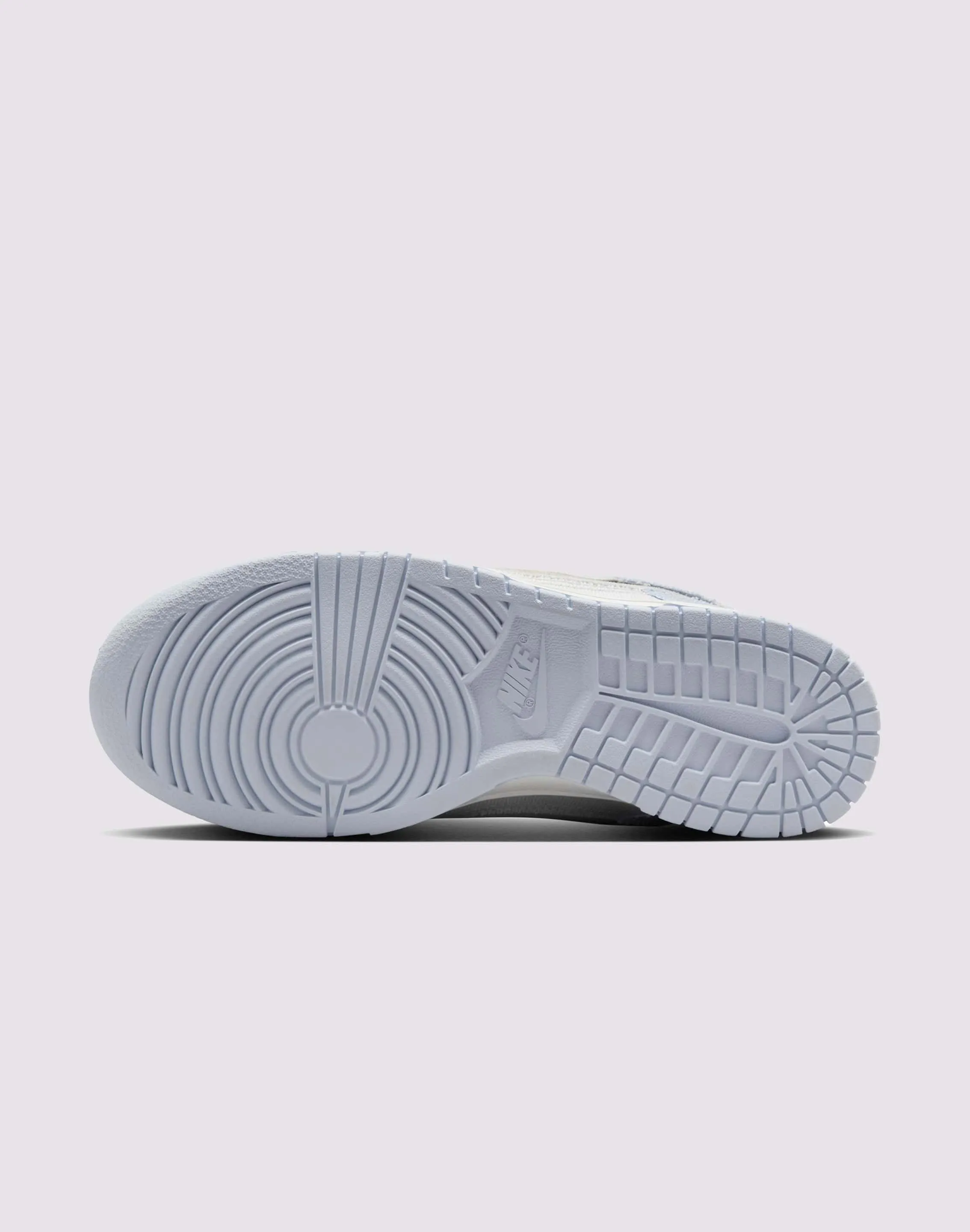 Nike Dunk Low &nbsp;"Ghost/Summit White/Platinum Tint"? Reactive Transition Game Day Shoes