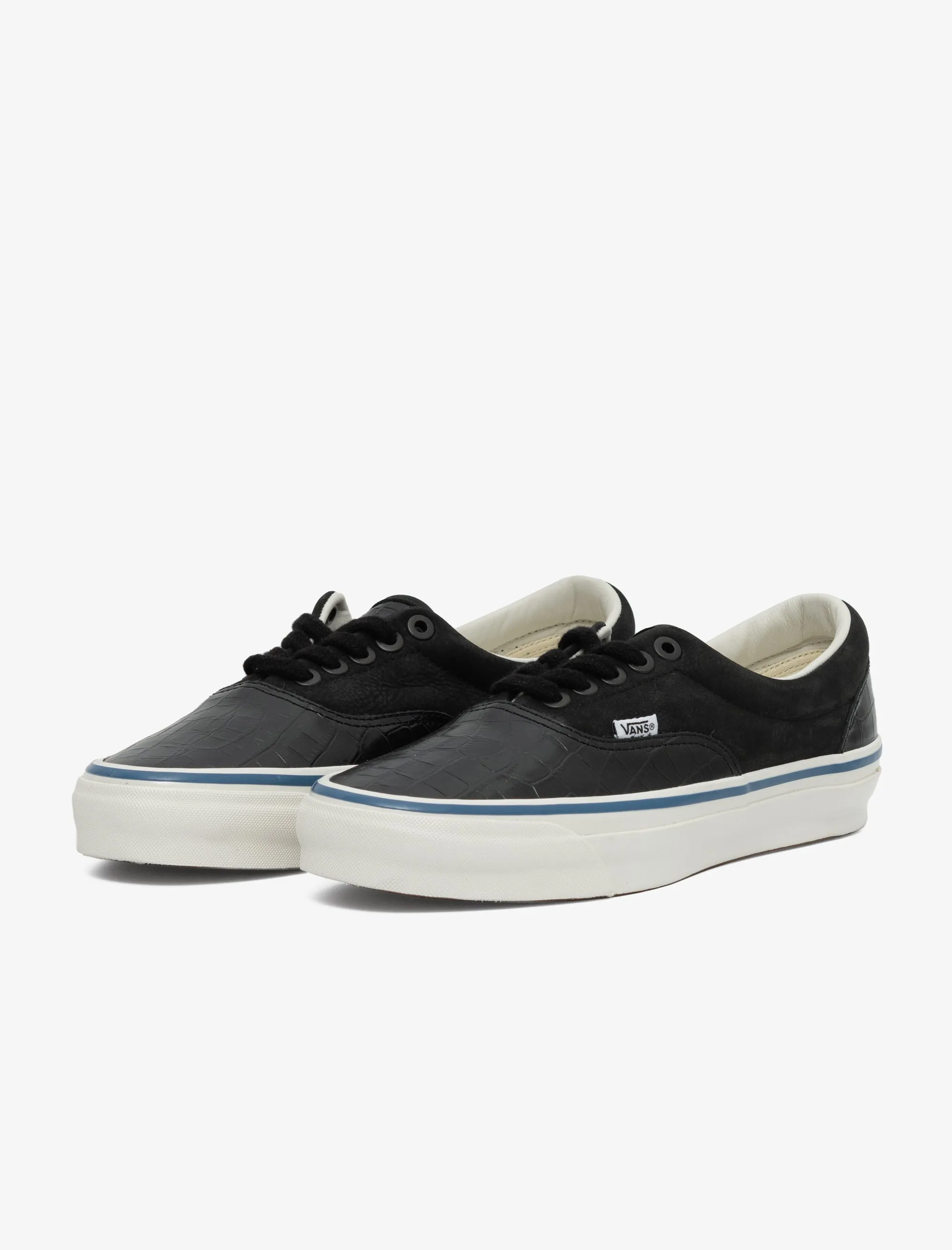 Era 95 Vibram (Black Patent) Casual Rider