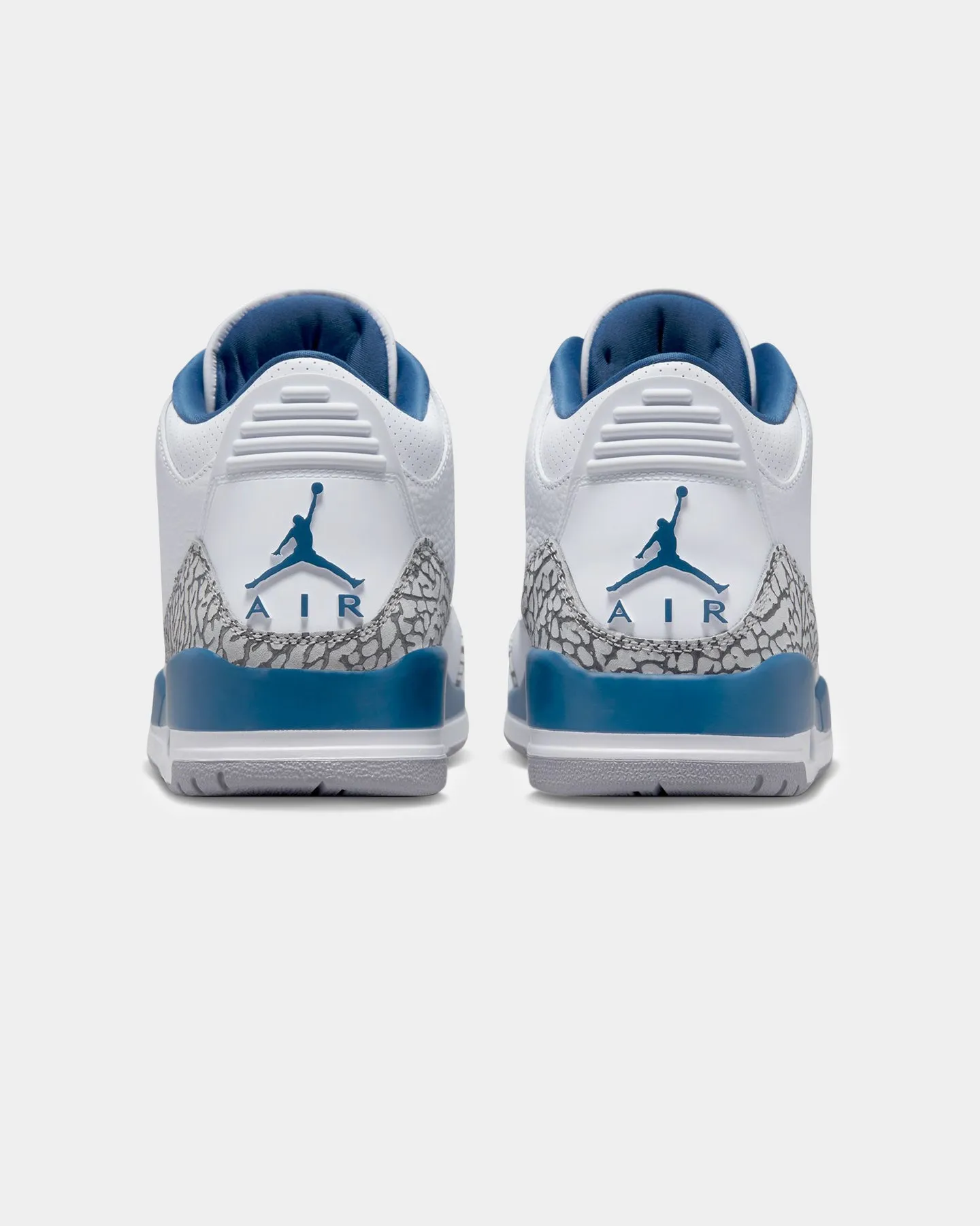 Jordan Air Jordan 3 Retro "Wizards" White/Metallic Calm Step Luggage Fit