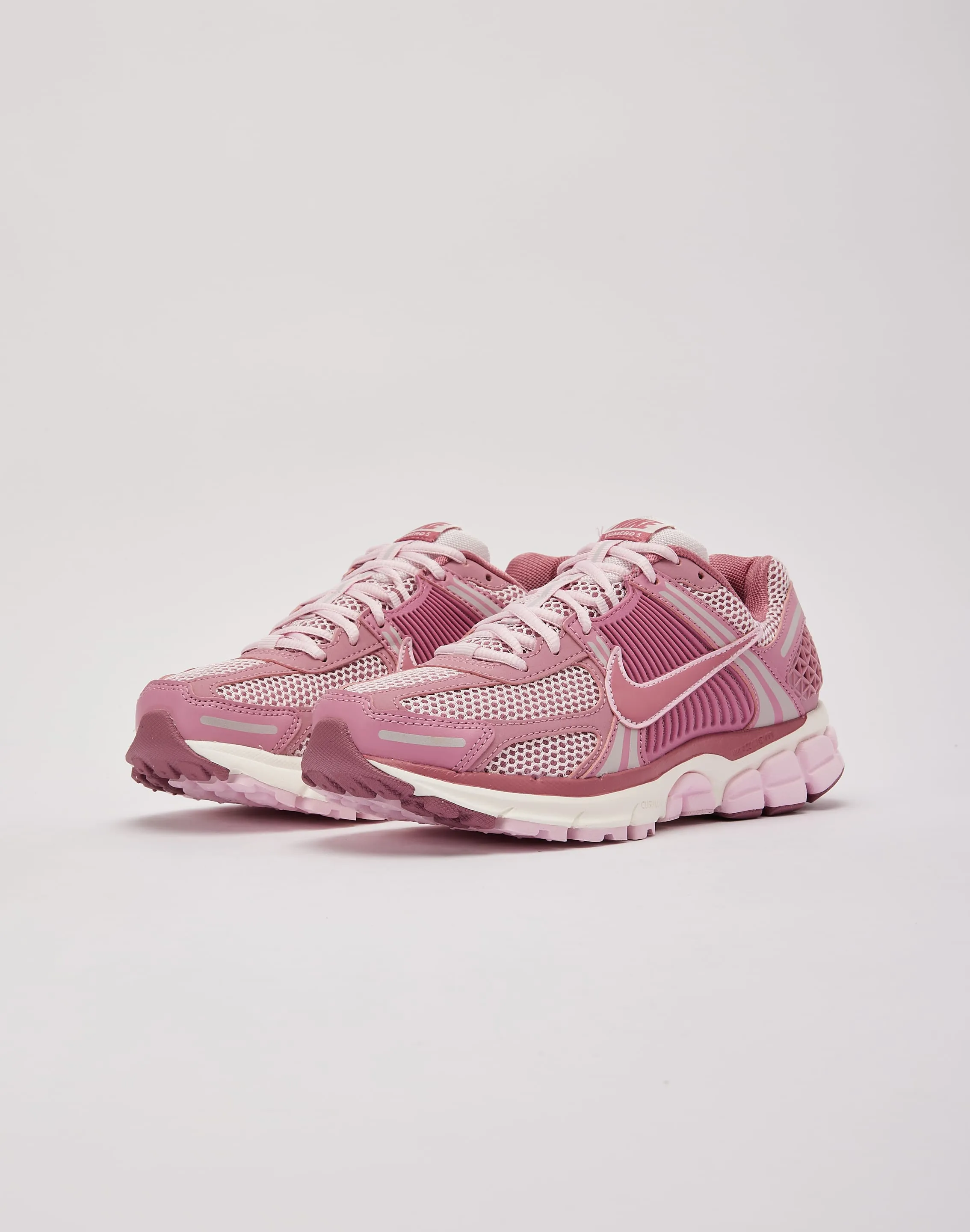 Light - up treadmill runner Nike Zoom Vomero 5