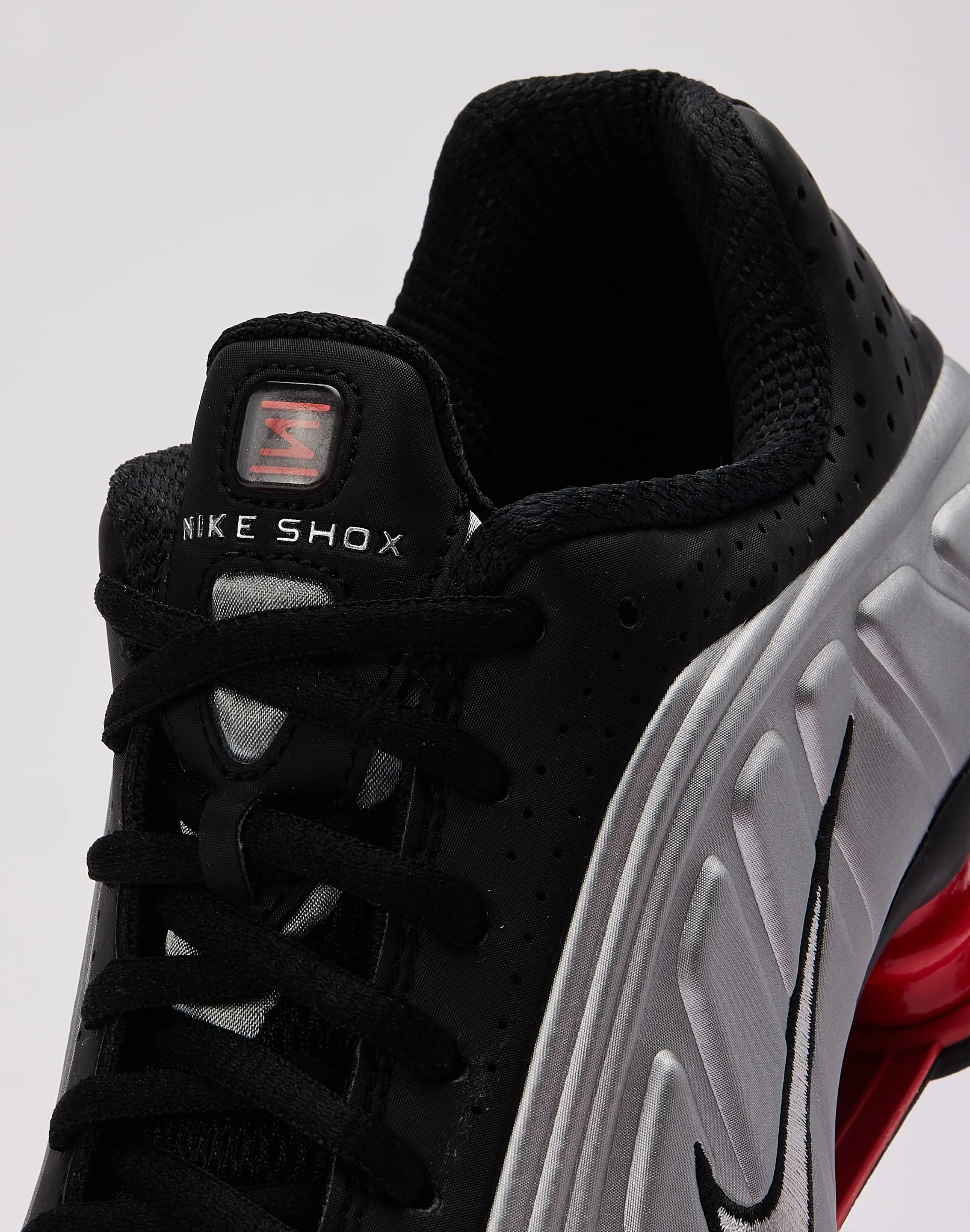 Nike Shox R4 Multi   Purpose Walker