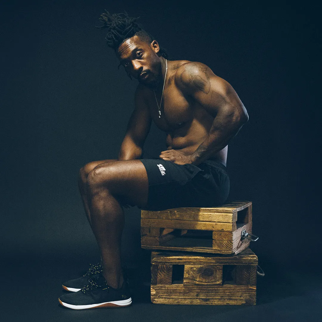 Reinforced Eyelets Basic Fit STRIKE MVMNT Haze EZ Trainer