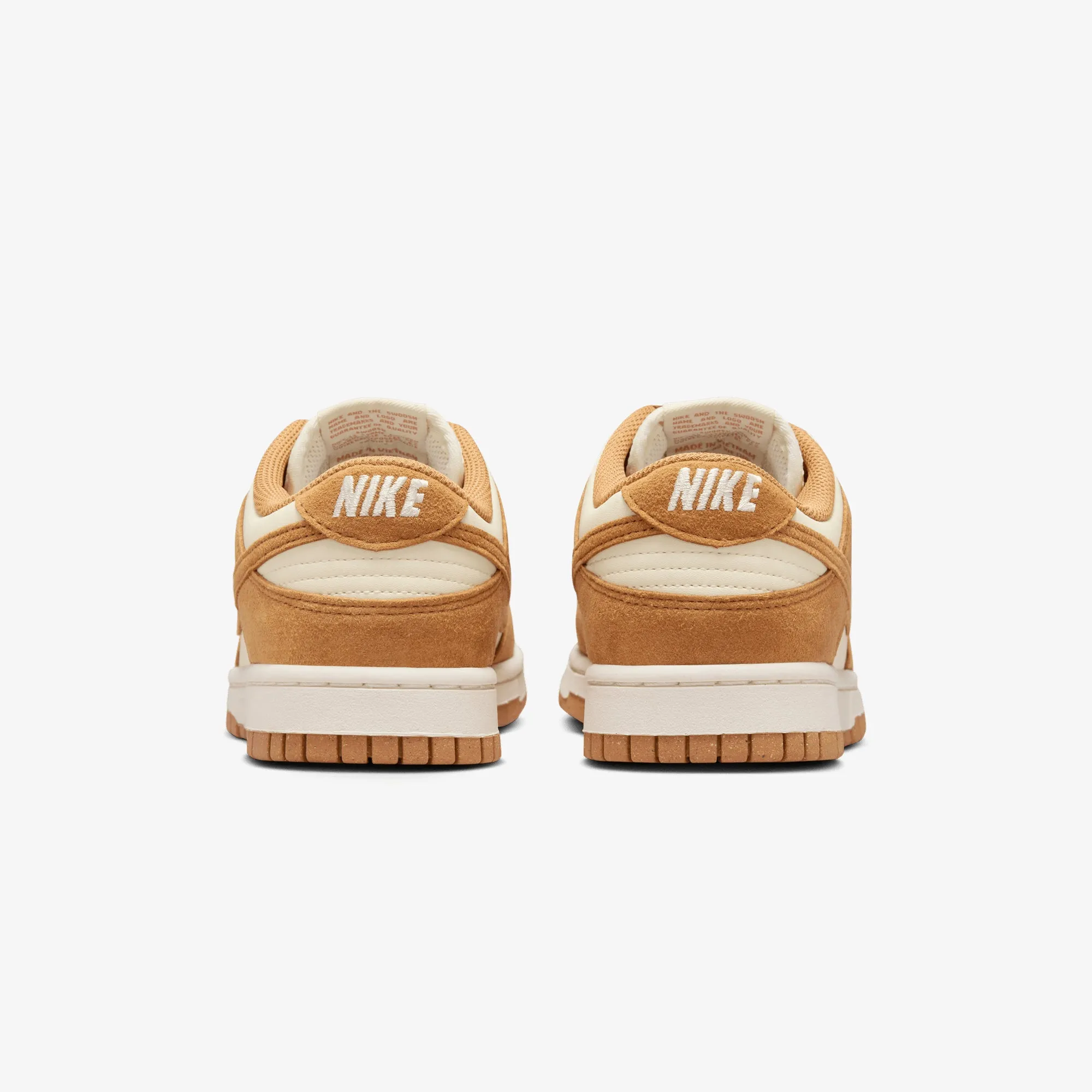 NIKE | DUNK LOW { COCONUT MILK/FLAX-SAIL Comfort Midsoles