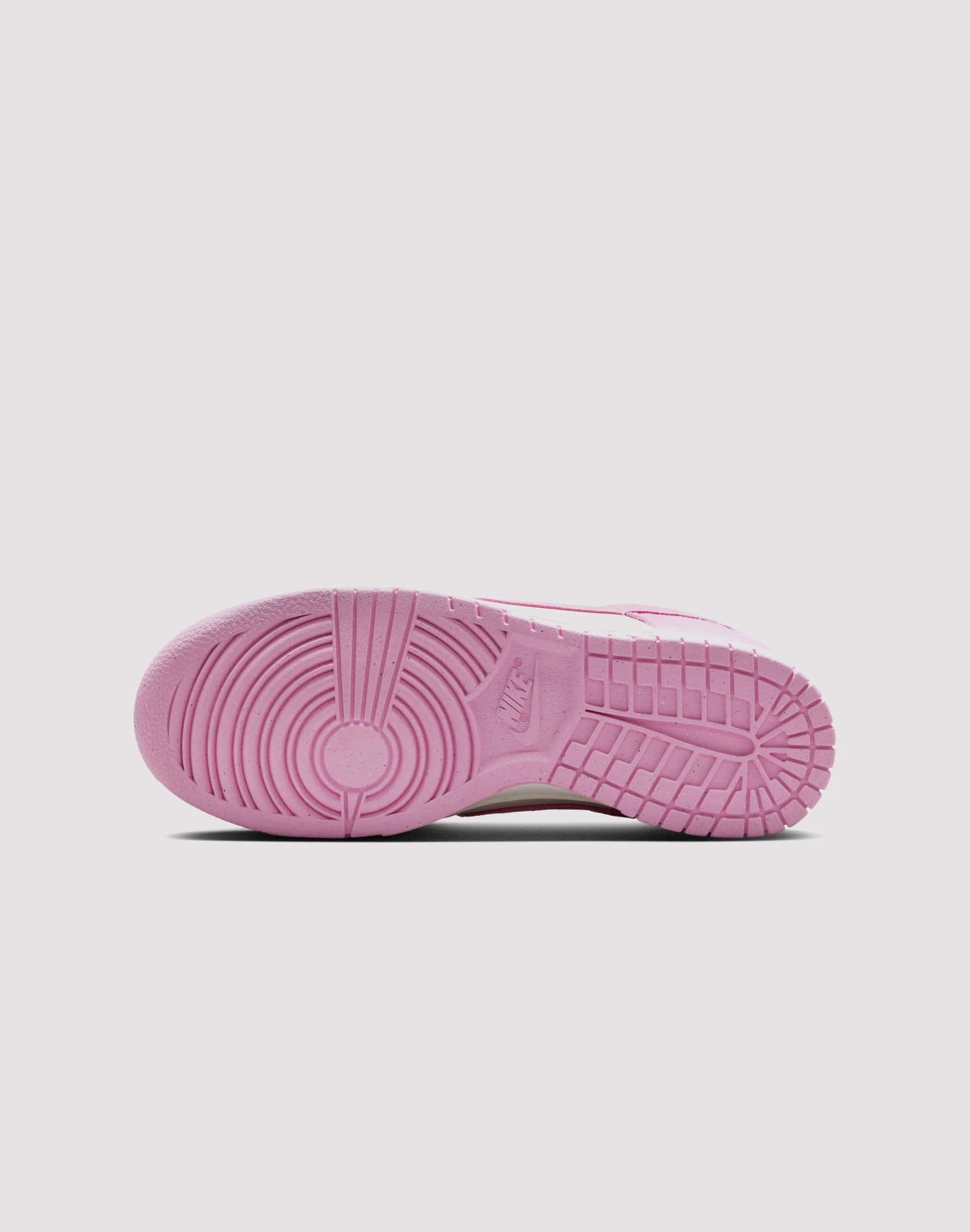 street Sneaker Style Nike Dunk Low "Sail/Pink Rise"