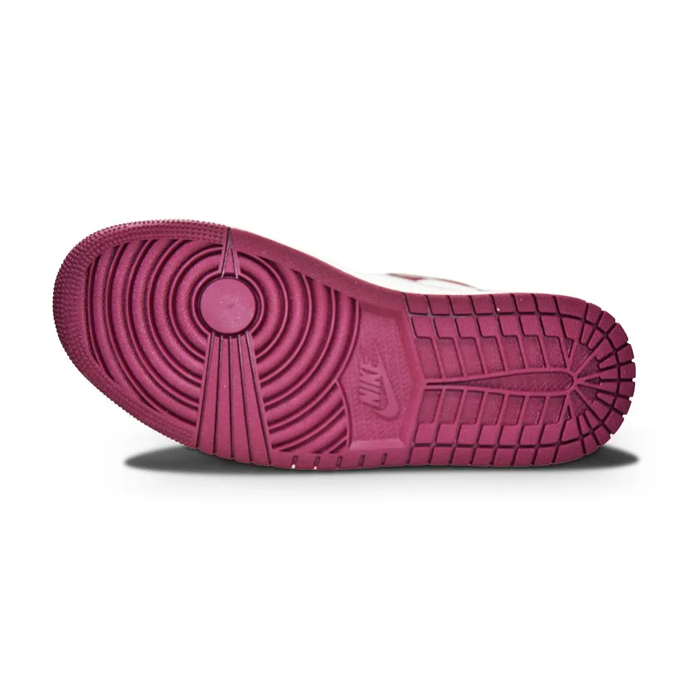 Durable Rubber Base Contoured Foot Frame Mens Nike Air Jordan 1 Retro  High OG - 555088 611 - Bordeaux Metallic Silver White