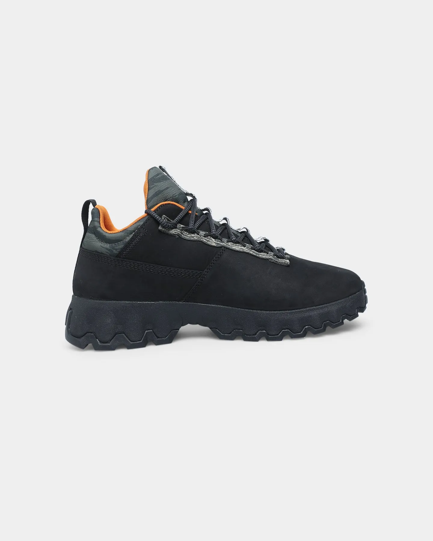 Timberland Greenstride Edge Low Black Nubuck Pose Ready