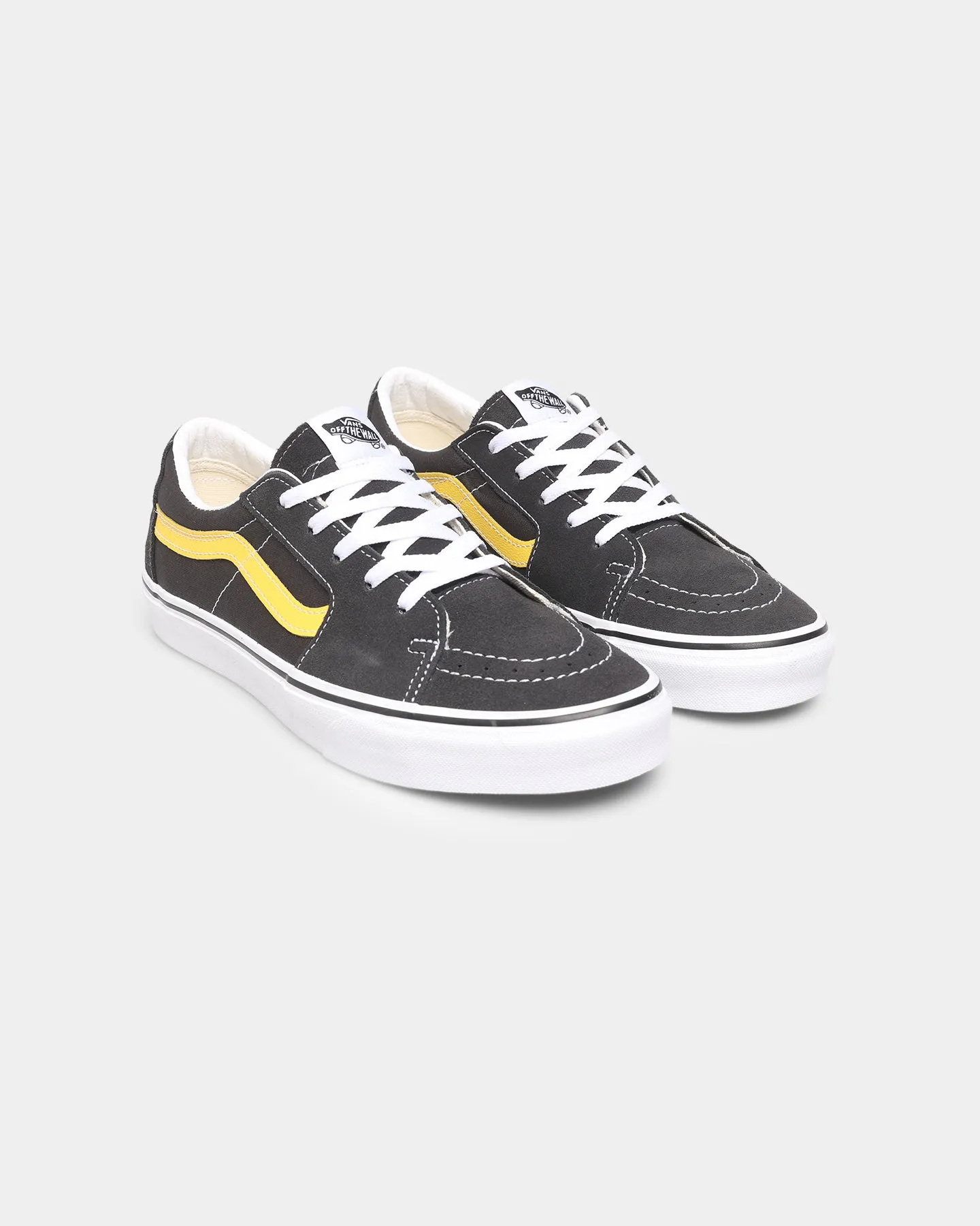 Walking Clean Step Vans SK8-Low "Utility Pop" Raven/Freesia