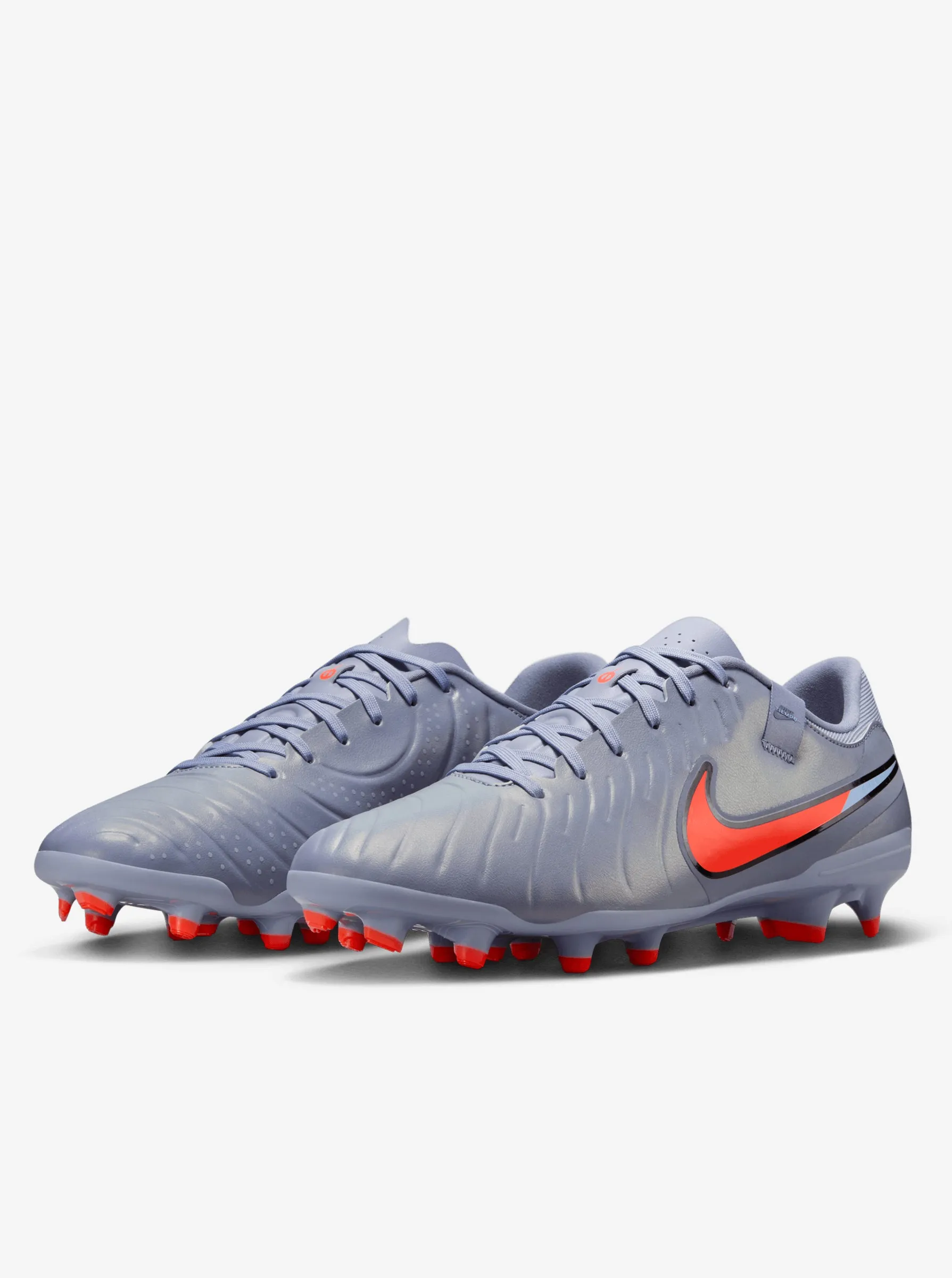 Tiempo Legend 10 Mens locker - room shoes