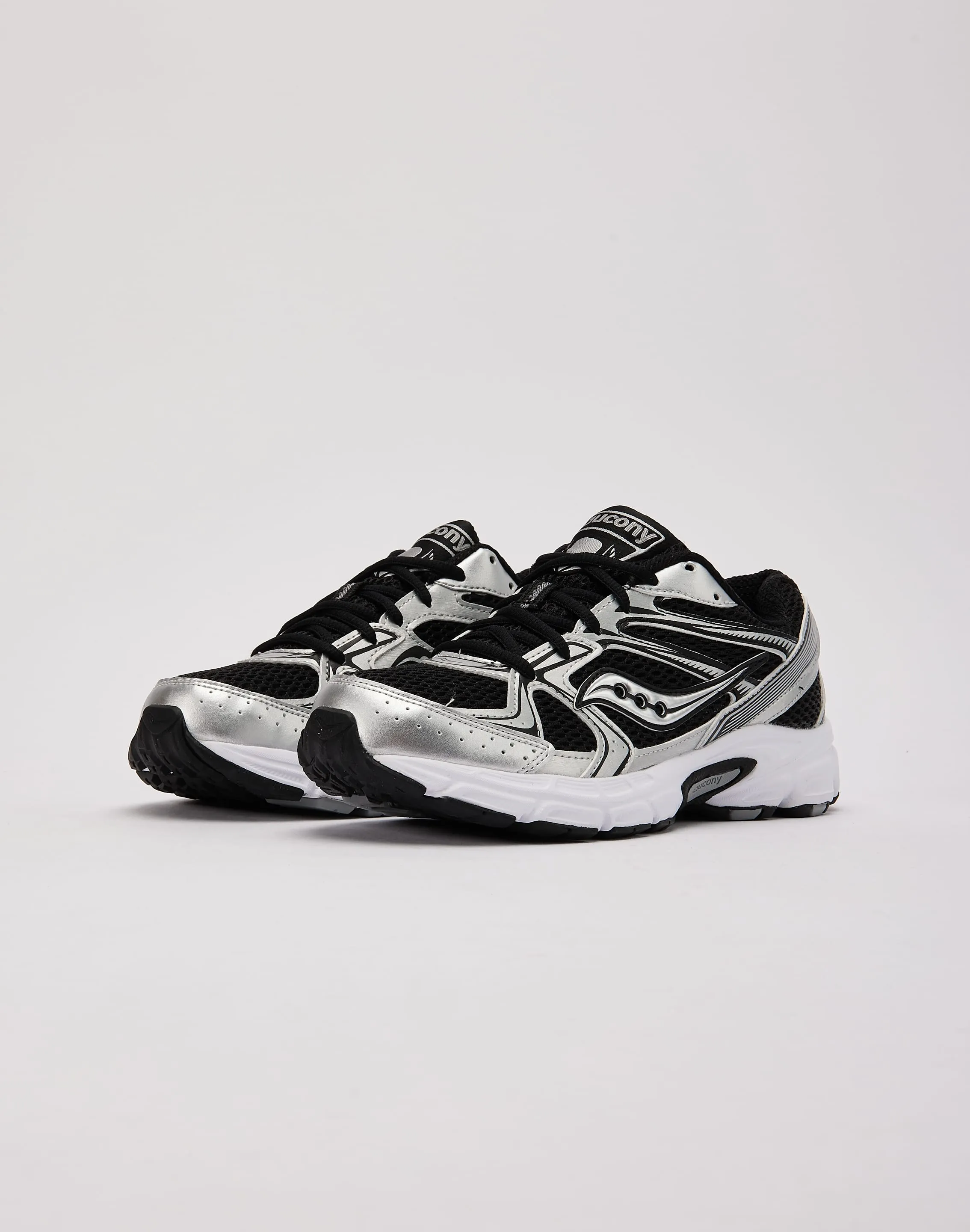 Saucony Ride Millennium color - black Coordination