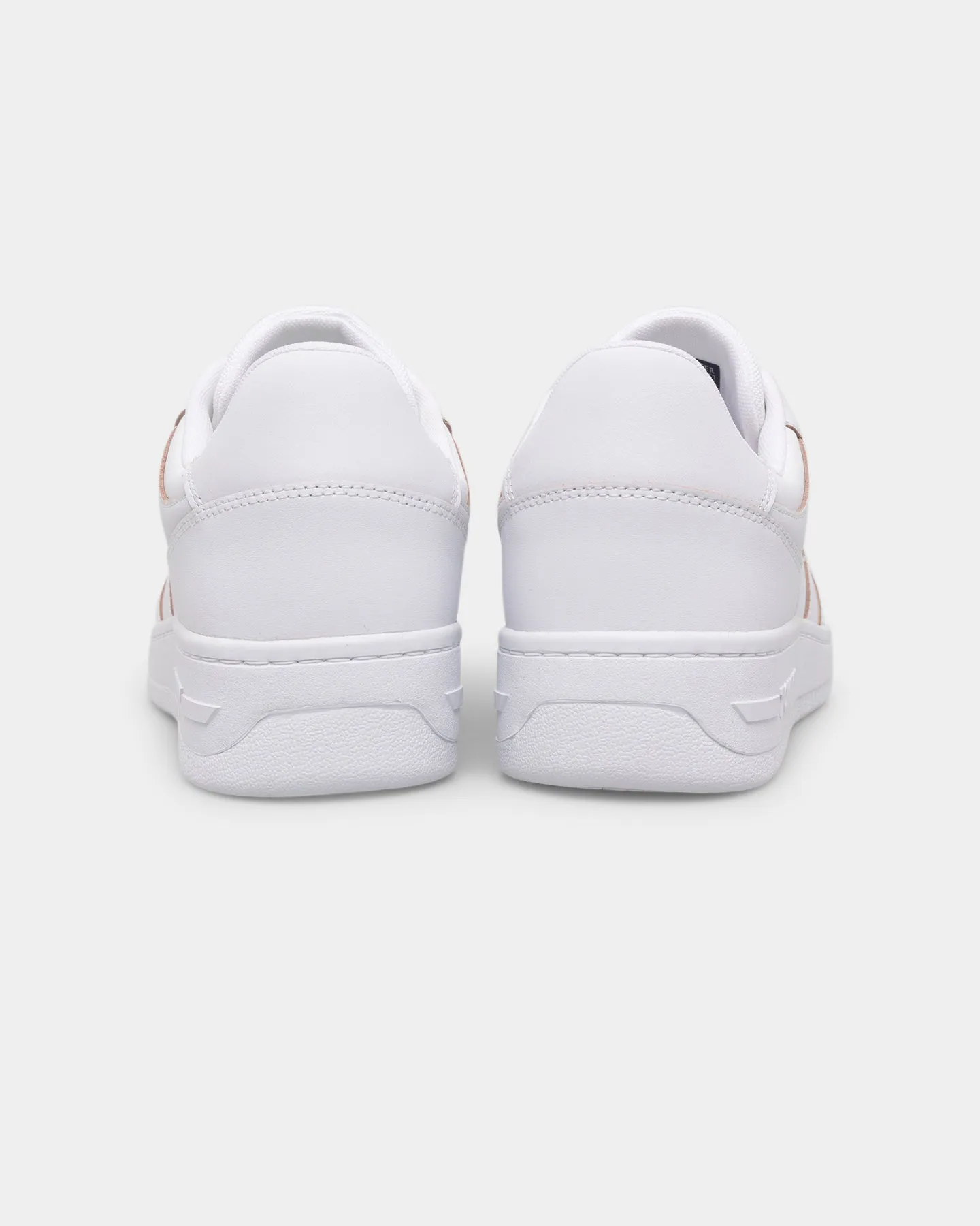 Wide fit Tommy Jeans Etch Basket Whte